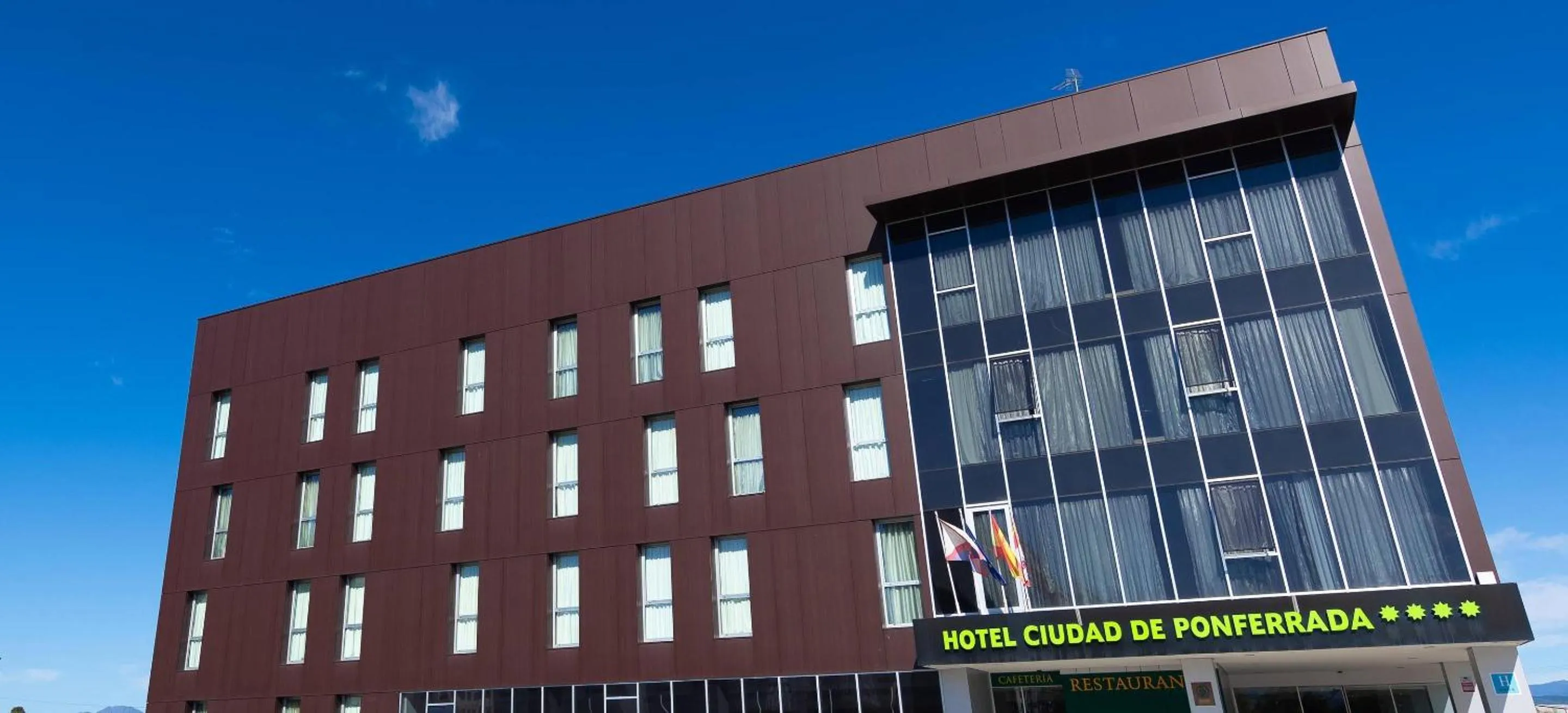 Property building in Hotel Ciudad de Ponferrada, Ascend Hotel Collection
