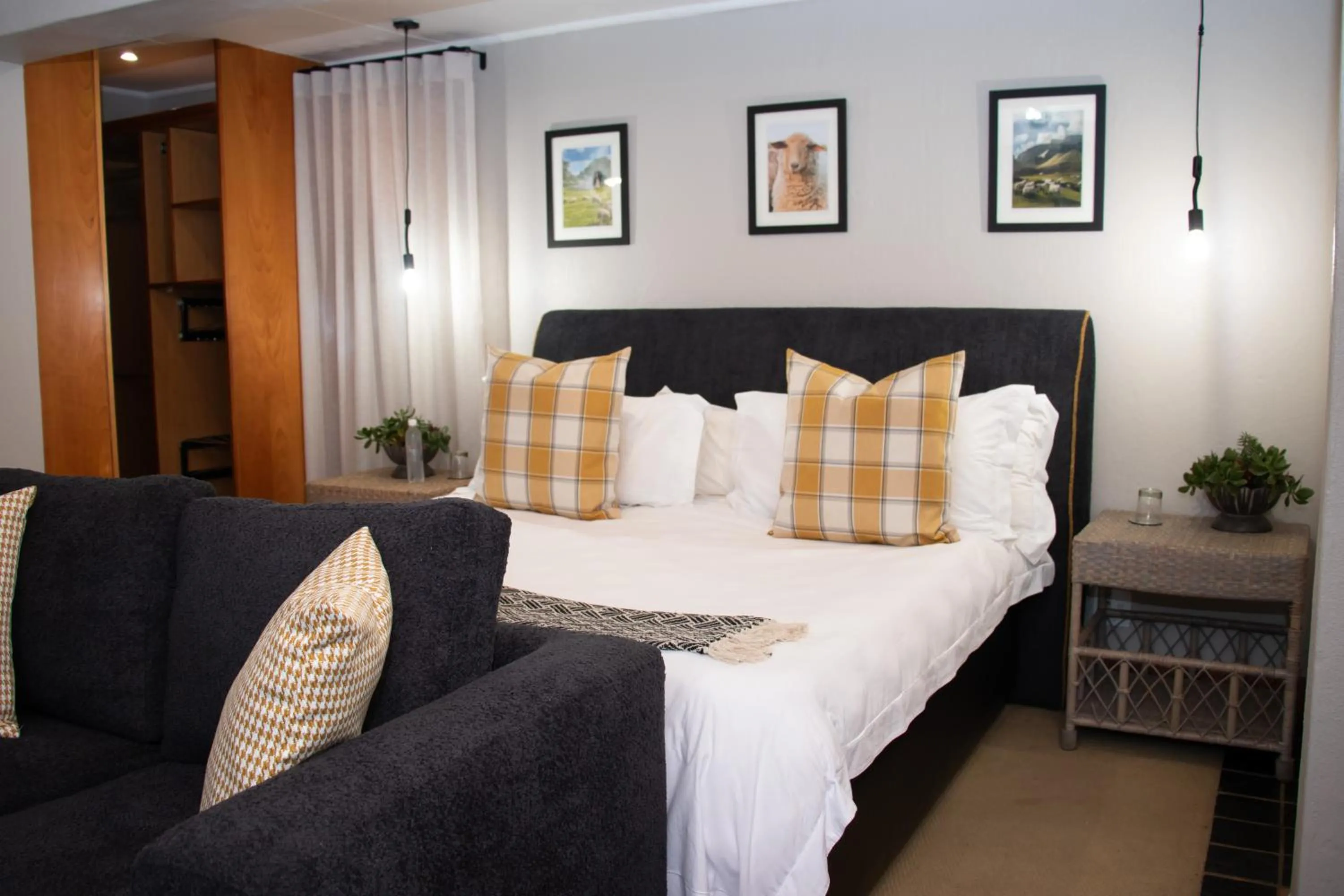 Bed in Sherewood Lodge