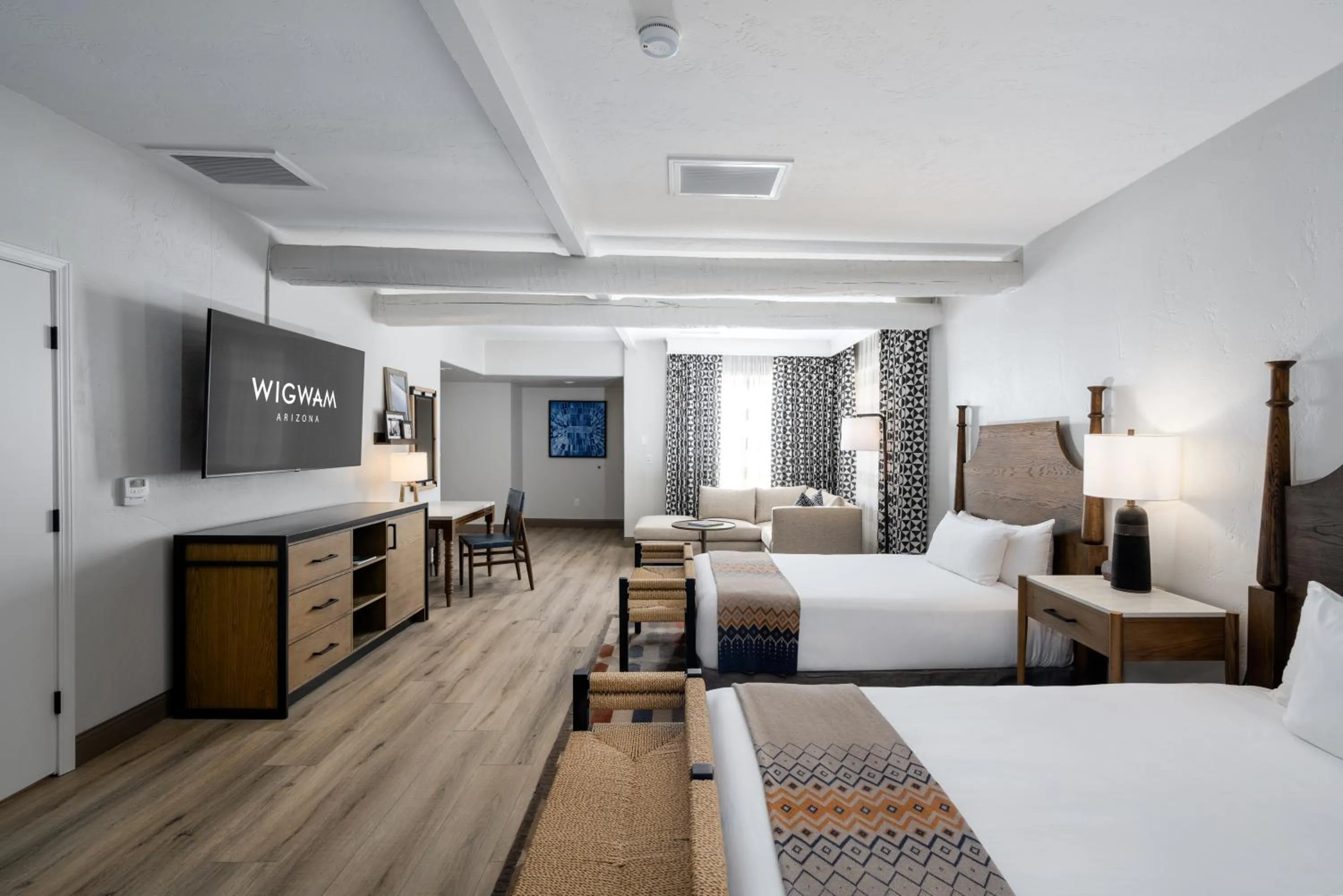 Bedroom, Bed in The Wigwam