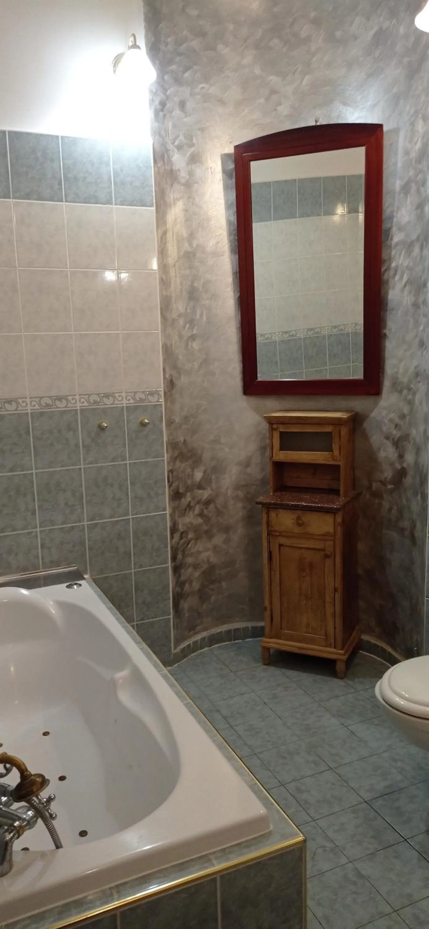 Bathroom in Hotel U Zlateho jelena