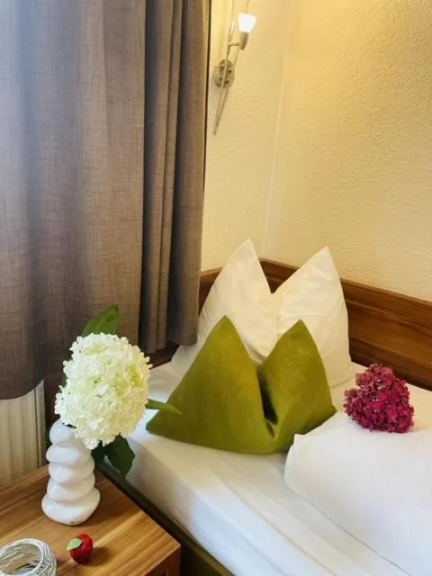 Bed in Hotel Burgwirt