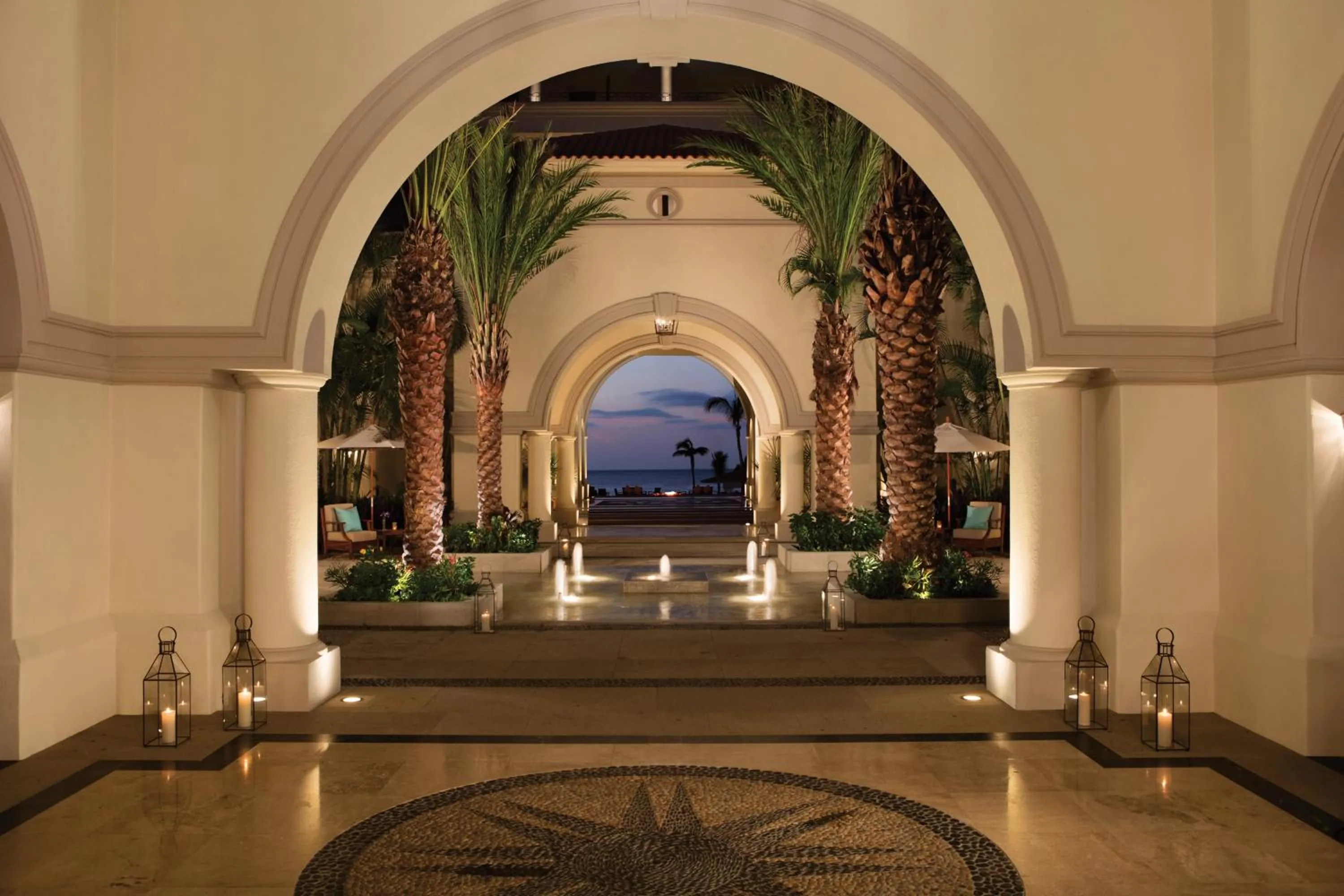 Facade/entrance in Dreams Los Cabos Suites Golf Resort & Spa