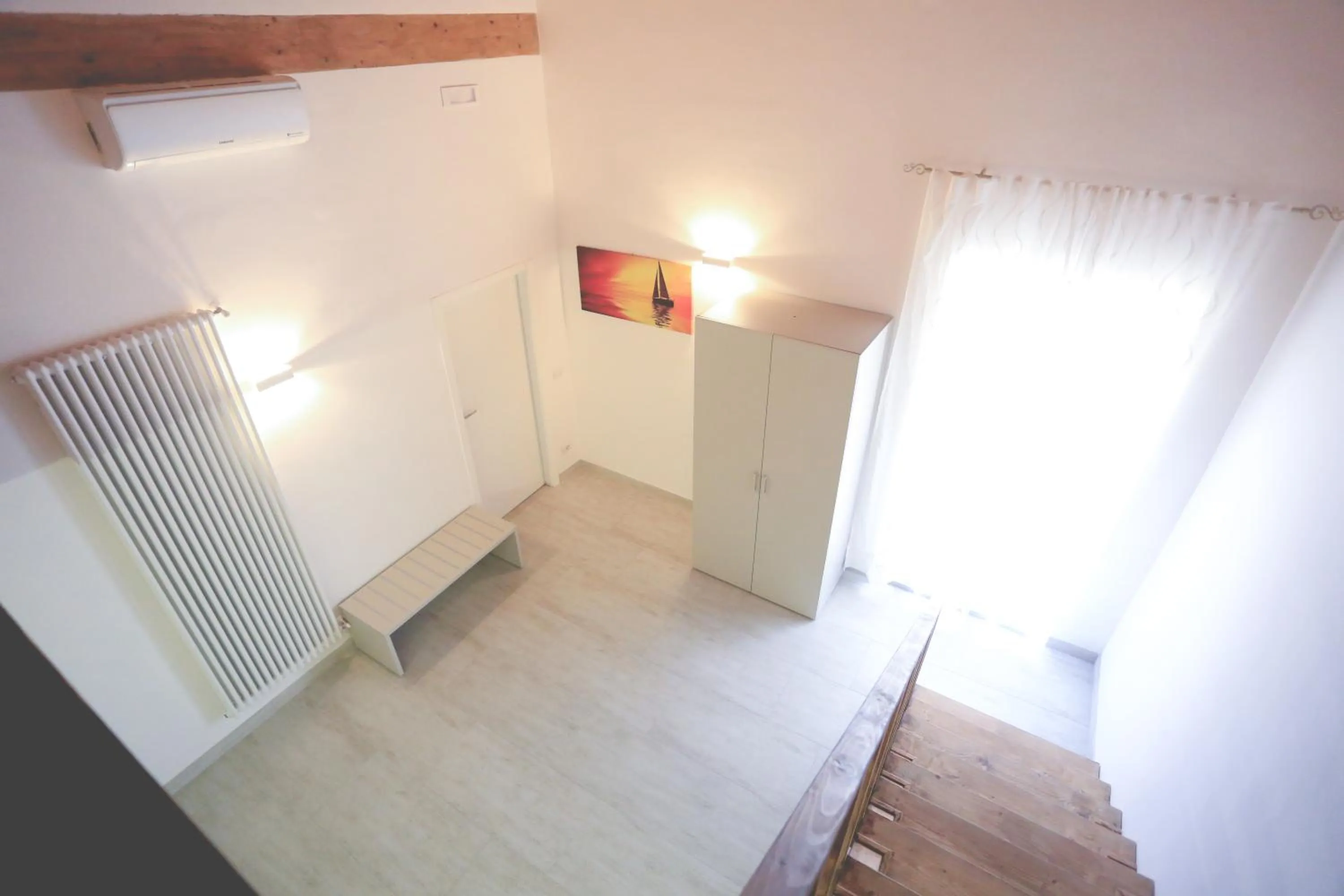 Photo of the whole room, Bed in IL VIAGGIATORE VIA INDIPENDENZA B&B