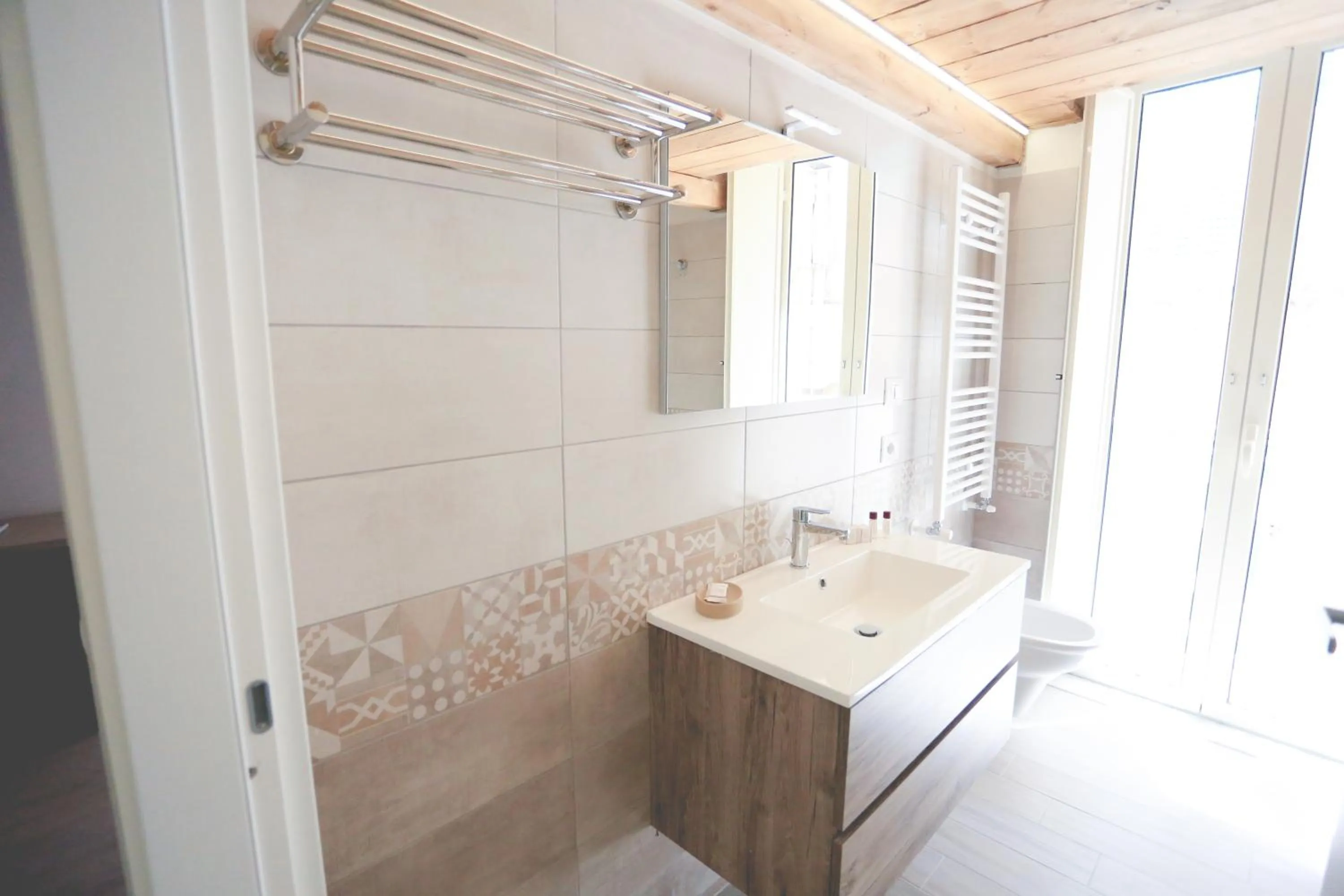 Bathroom in IL VIAGGIATORE VIA INDIPENDENZA B&B