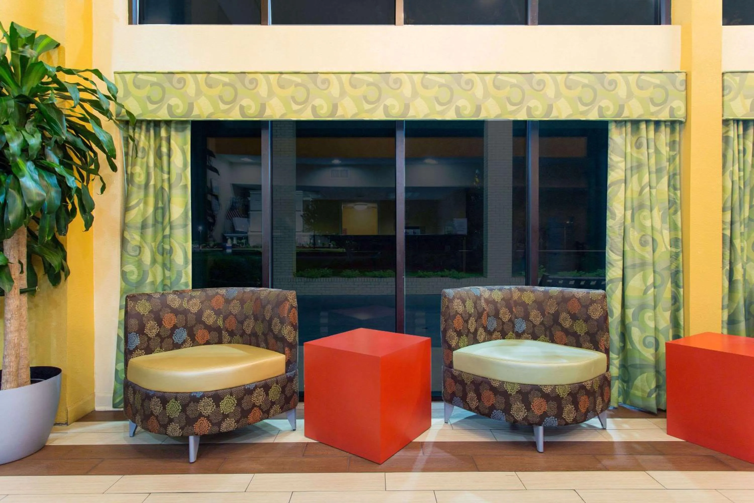 Lobby or reception in Days Inn by Wyndham Florence/I-95 North