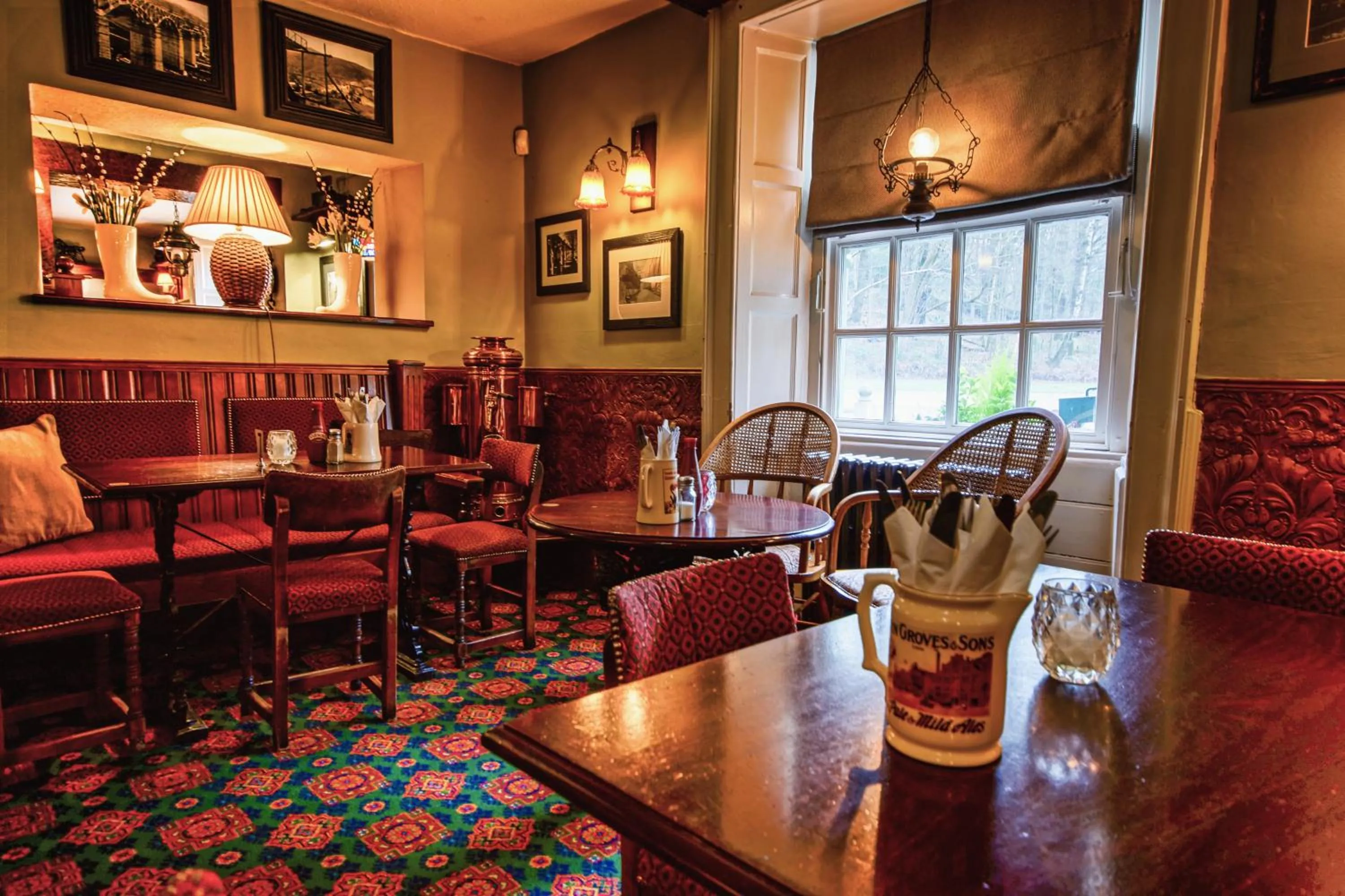 Dining area in Yorkshire Bridge Inn