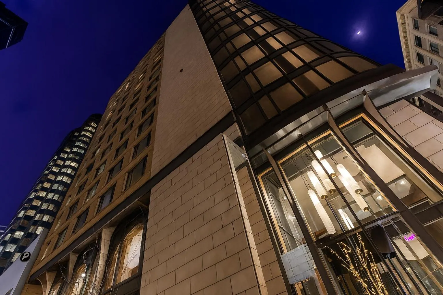 Property building in Metcalfe Hotel Montréal by Gray Collection