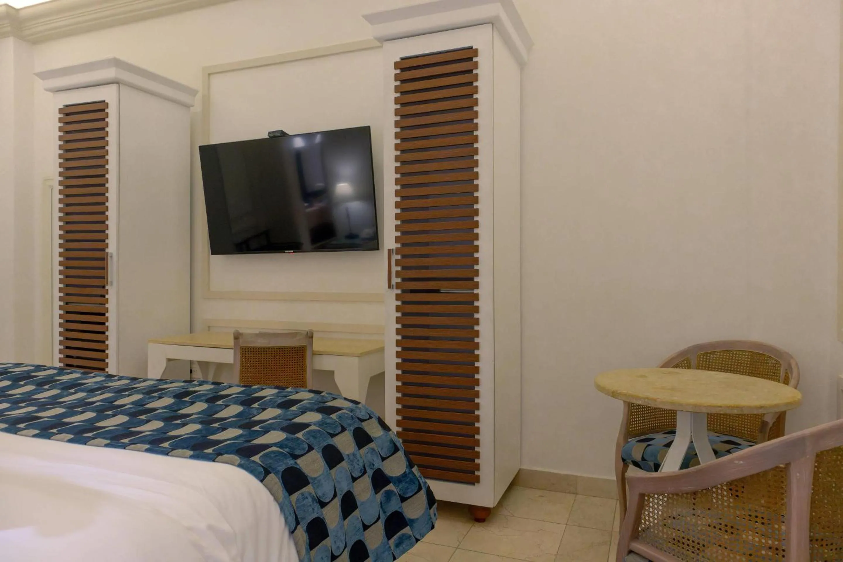 Bedroom, Bed in Hotel Caribe by Faranda Grand, a member of Radisson Individuals