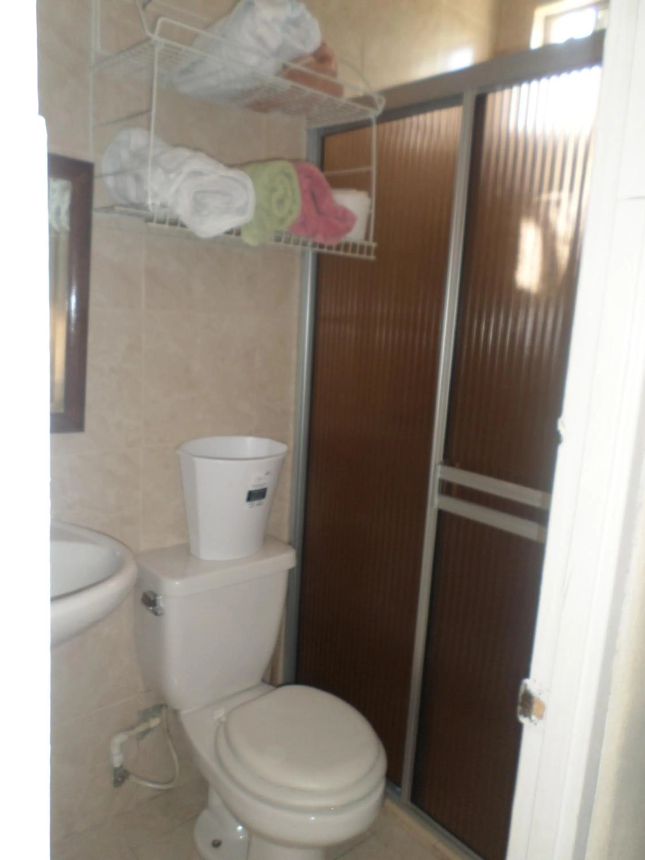 Toilet in Hospedaje Barato Mi Casita de Colores