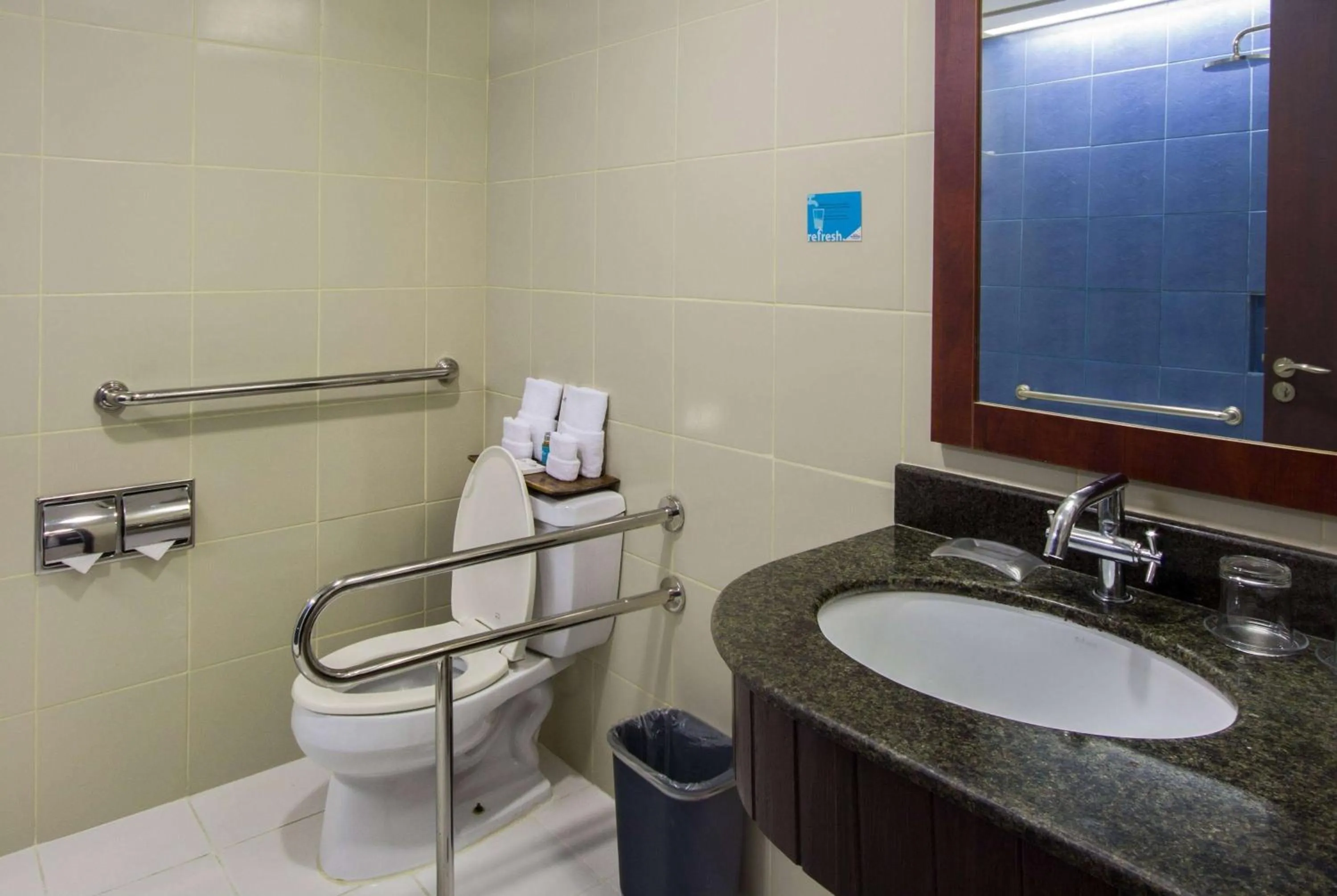 Photo of the whole room in Microtel by Wyndham Mall of Asia