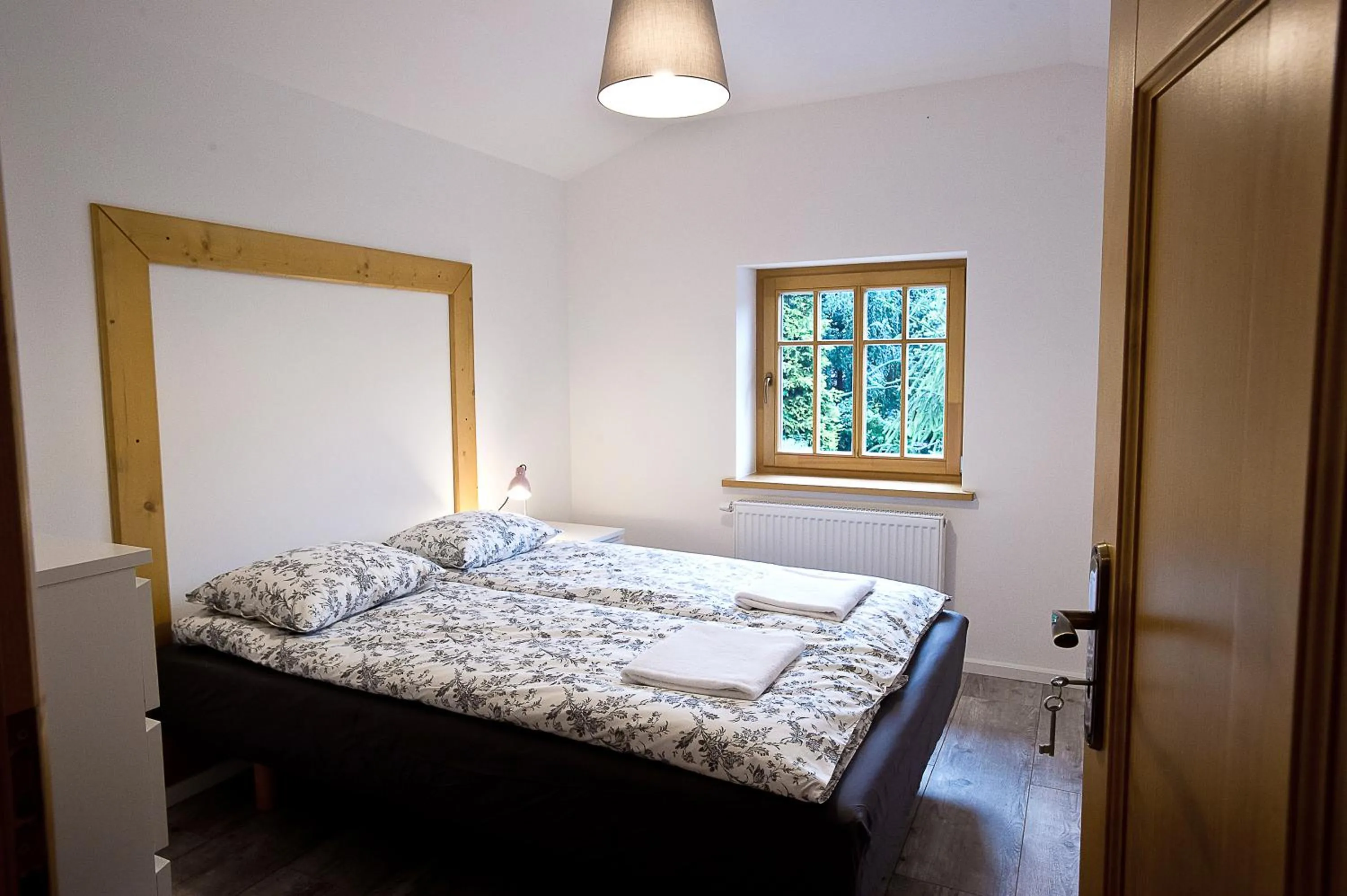 Bedroom, Bed in Apartamenty Chabrów 4, Dom 2 Apartamenty