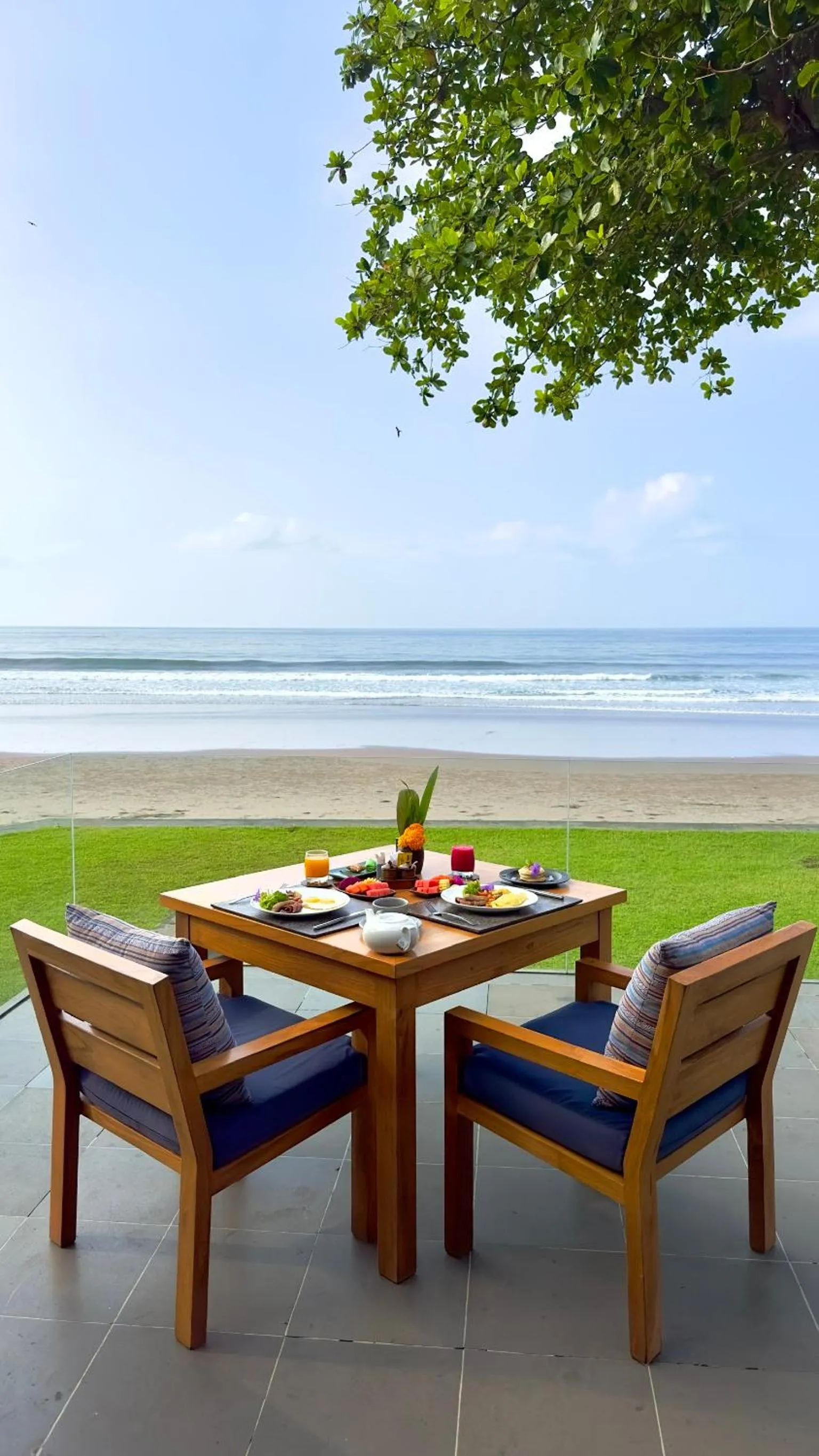 Restaurant/places to eat in Kelapa Retreat & Spa