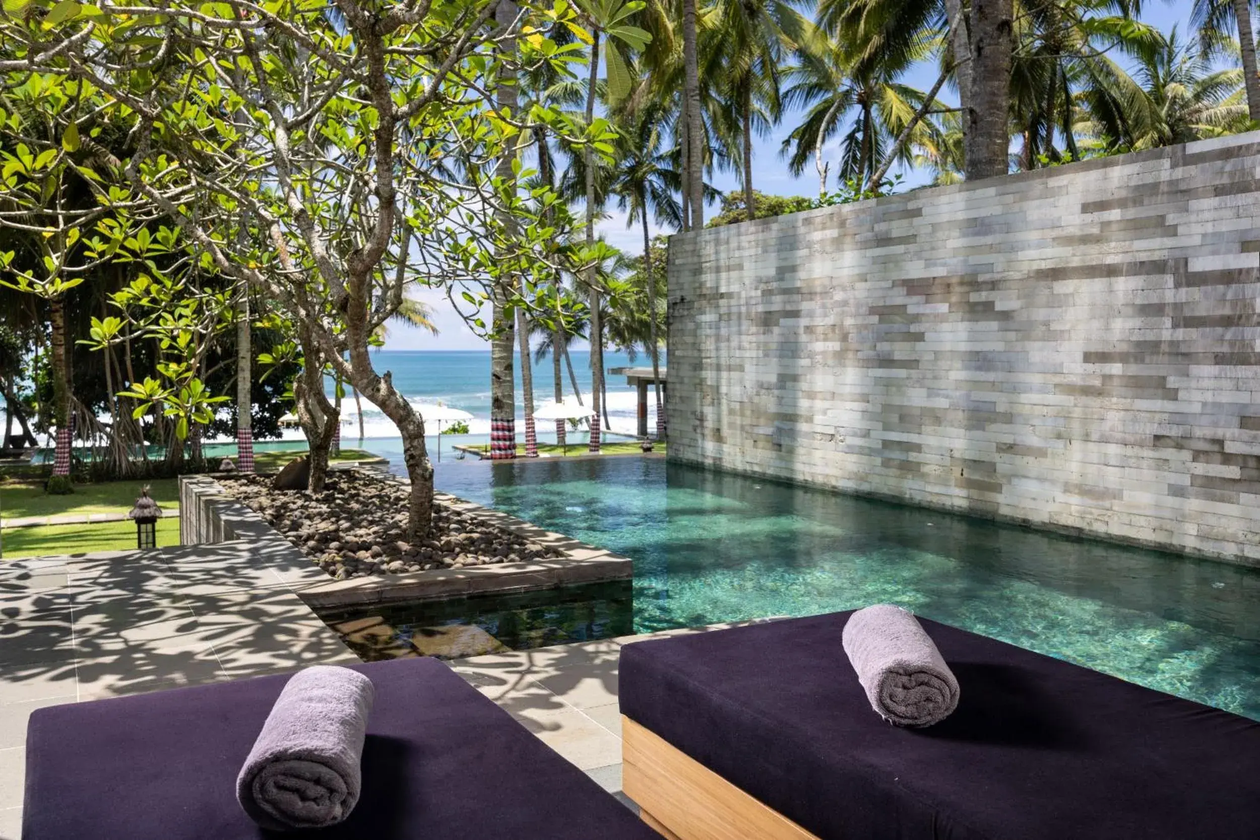 One-Bedroom Beach Pool Villa in Kelapa Retreat & Spa One-Bedroom Beach Pool Villa in Kelapa Retreat & Spa