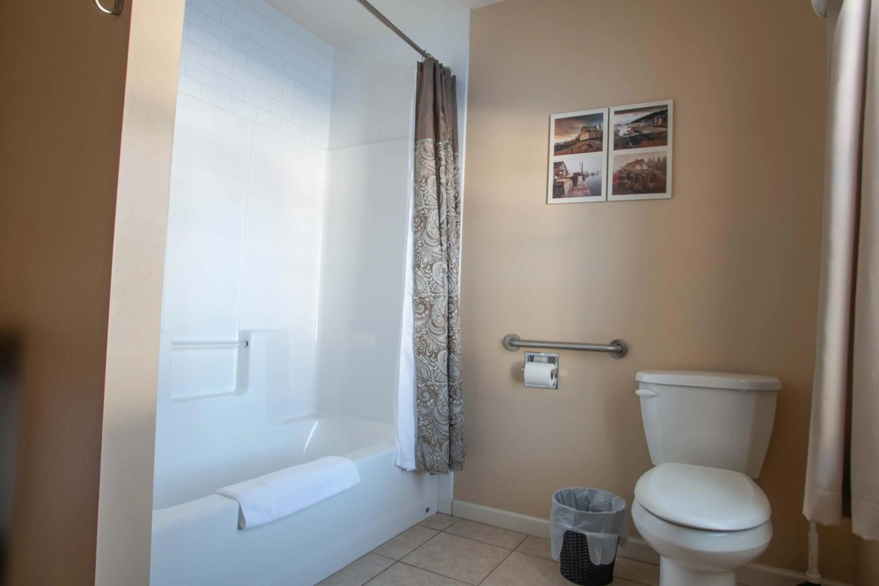 Swift River Suites
