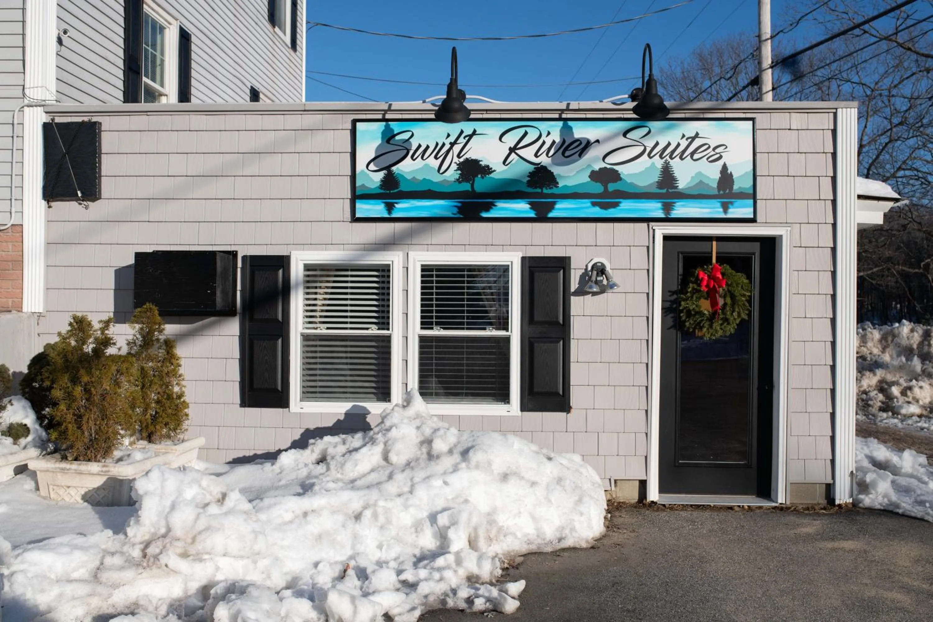 Swift River Suites