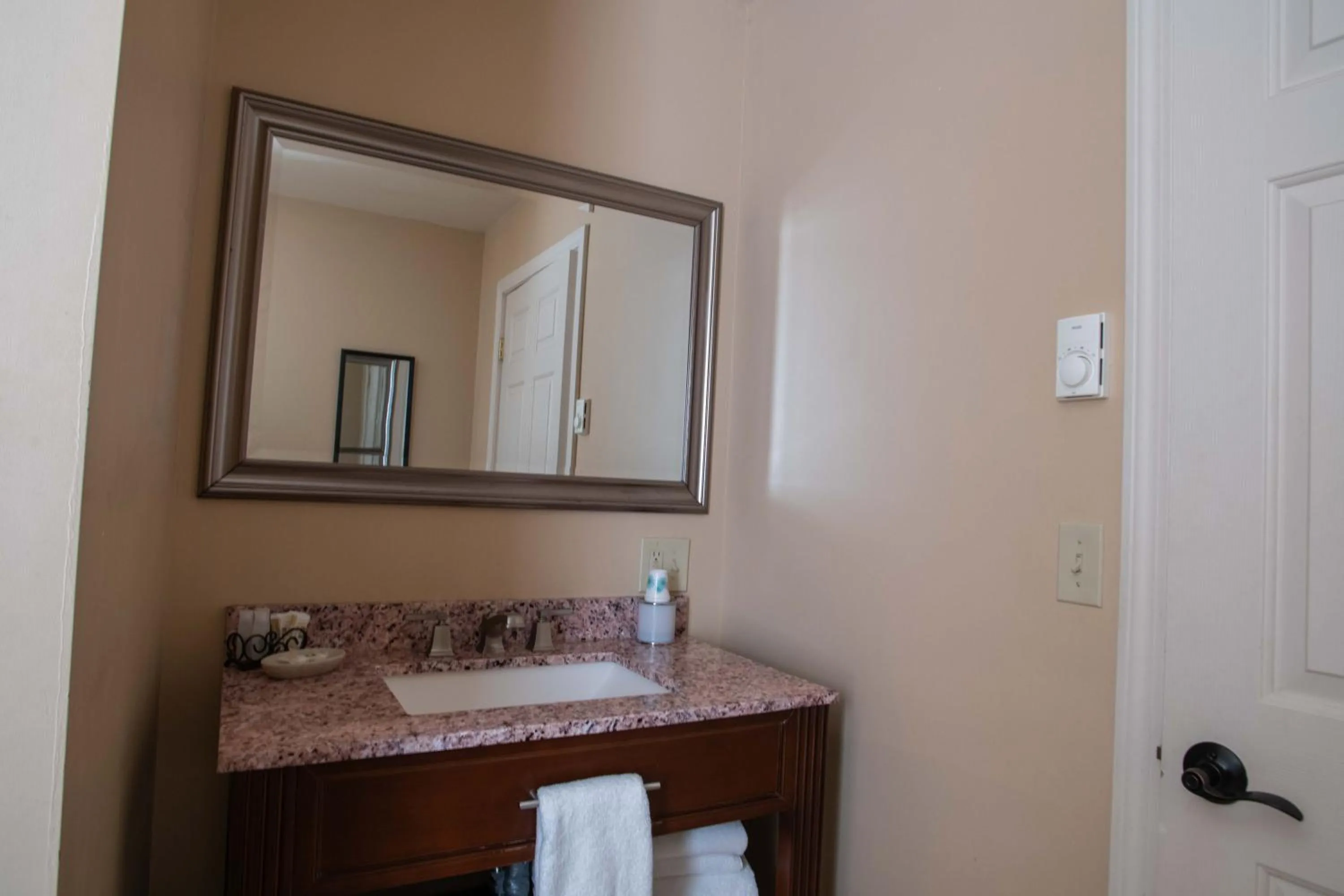Swift River Suites