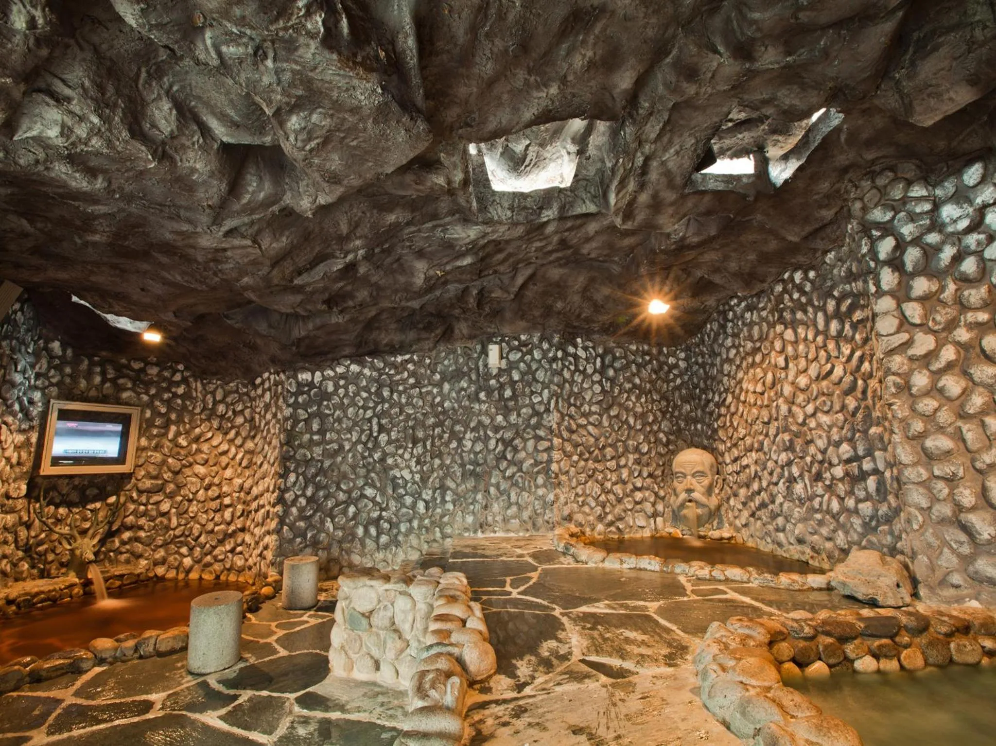 Hot Spring Bath in Nongshim Hotel