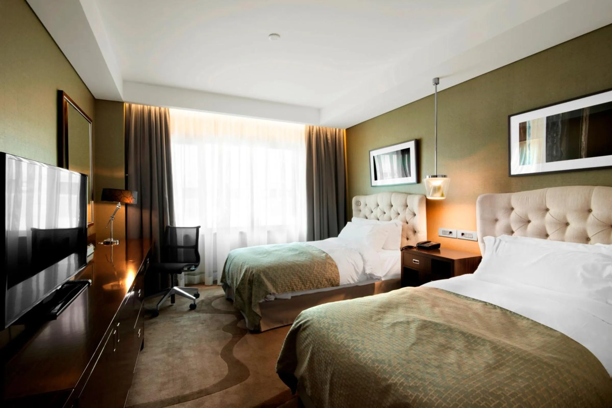 Bedroom, Bed in Nongshim Hotel