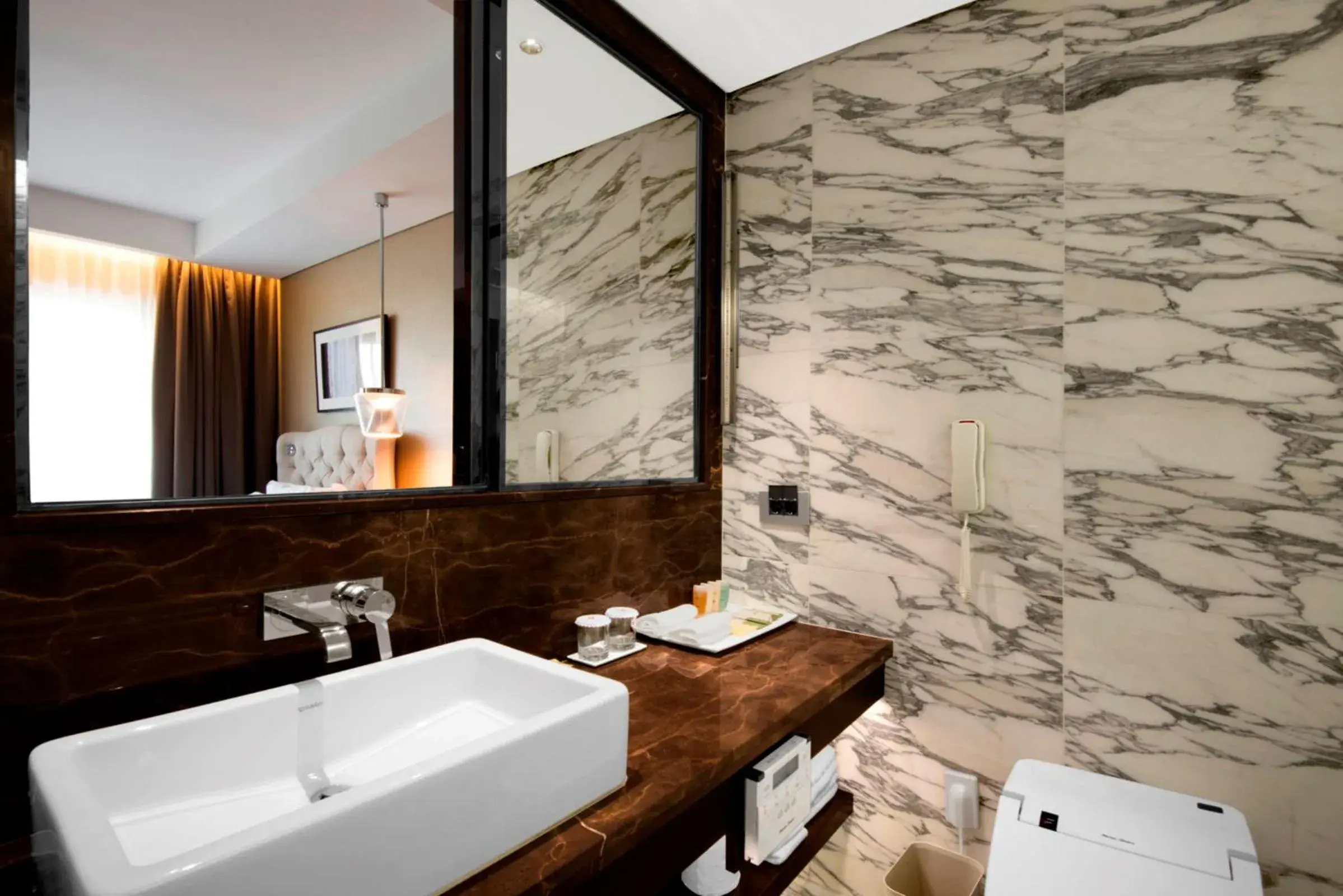 Bathroom in Nongshim Hotel Bathroom in Nongshim Hotel