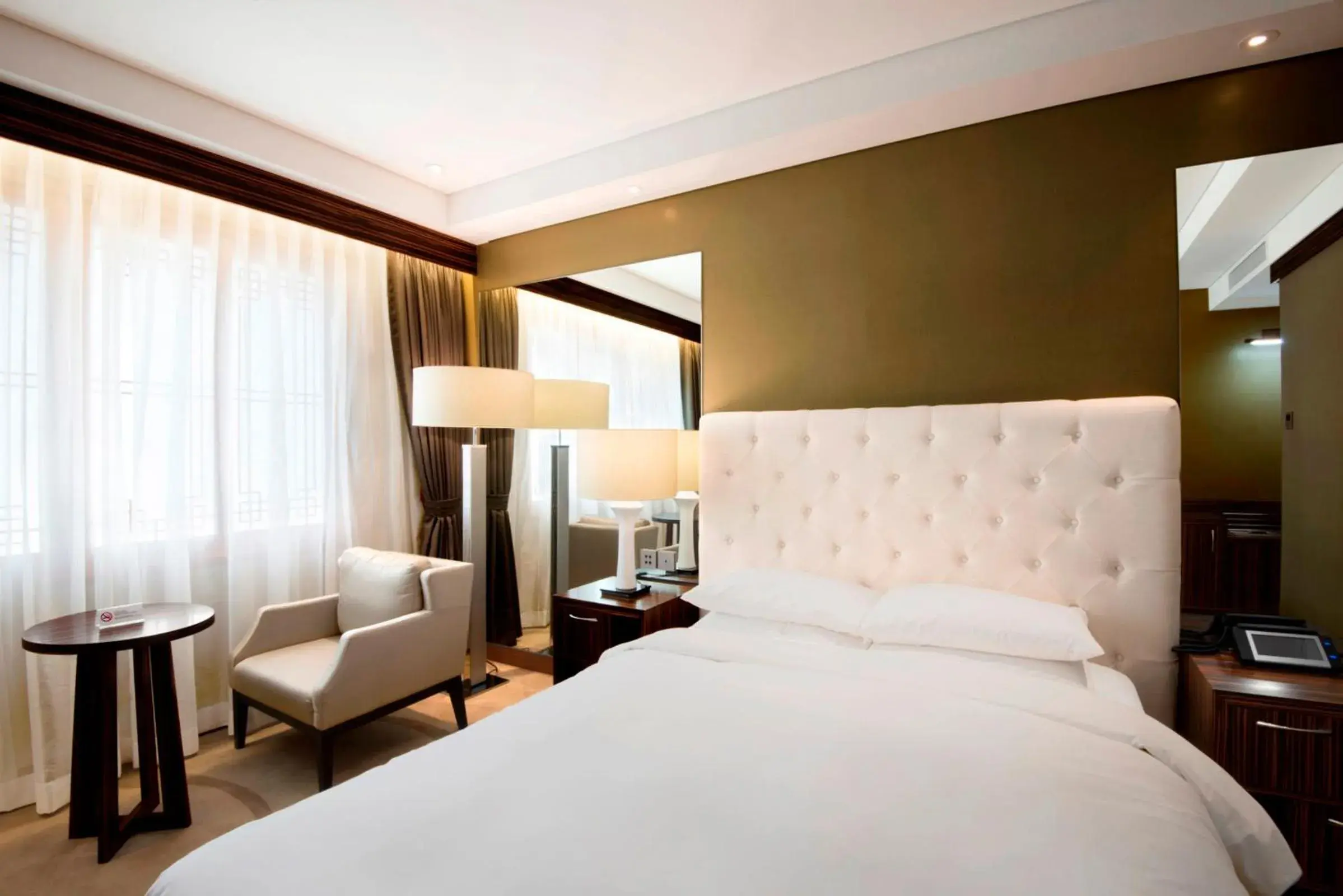 Bedroom, Bed in Nongshim Hotel Bedroom, Bed in Nongshim Hotel