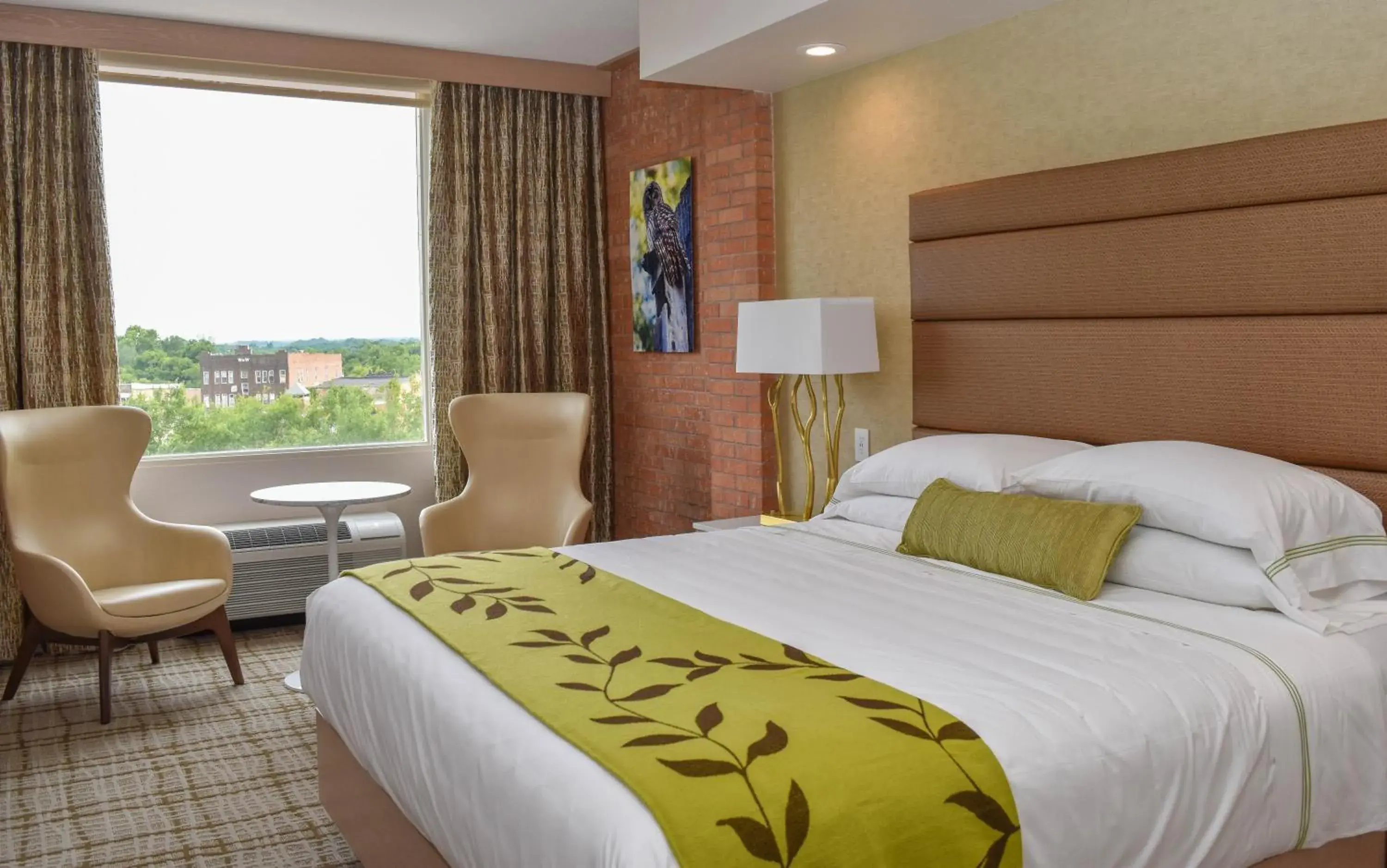 Bed in The Fredonia Hotel Bed in The Fredonia Hotel