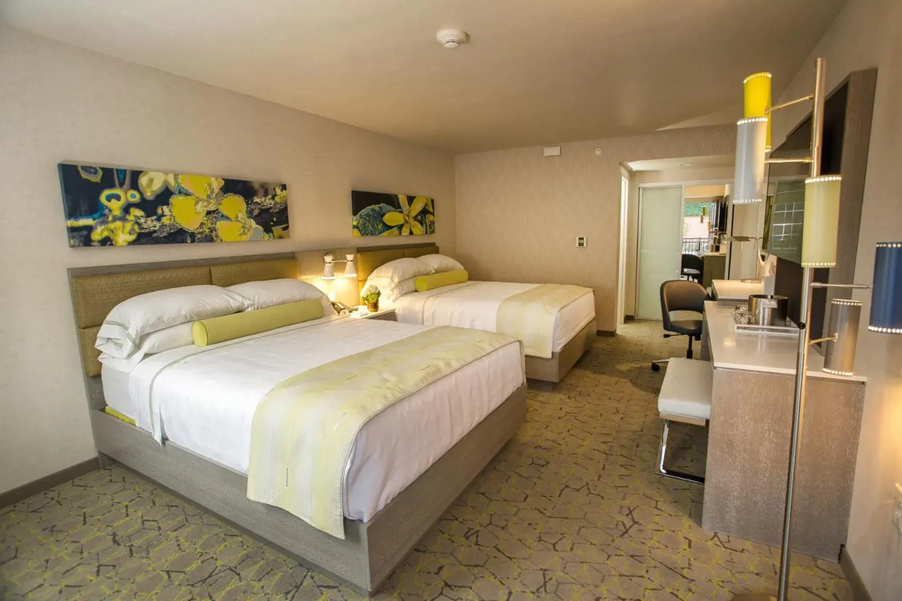 Double Room with Terrace in The Fredonia Hotel Double Room with Terrace in The Fredonia Hotel