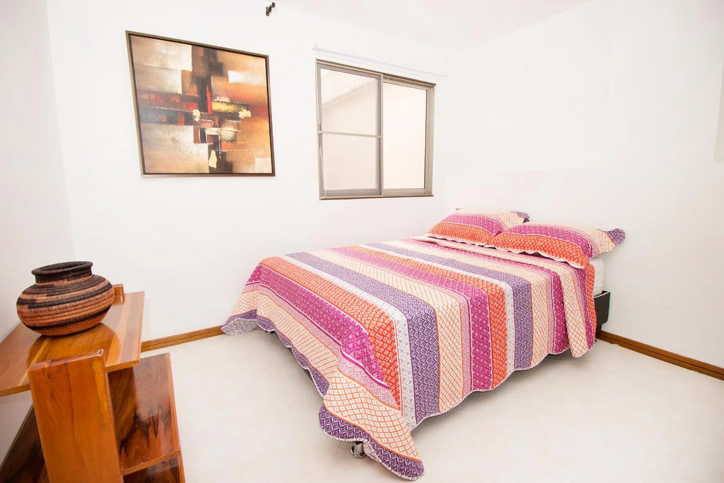 Bed in San Fernando Suite 201 - Livin Colombia