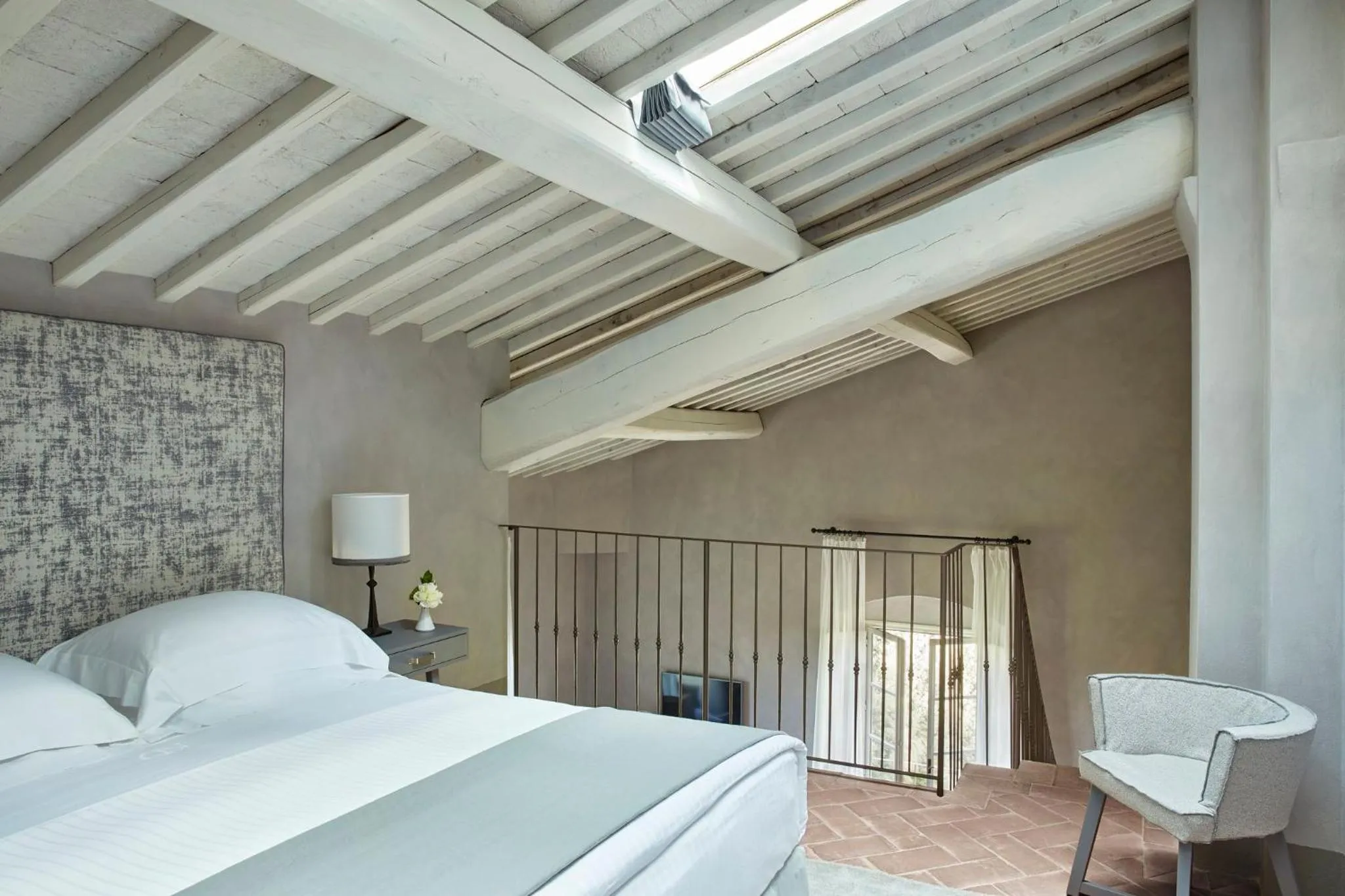 Photo of the whole room, Bed in COMO Castello Del Nero