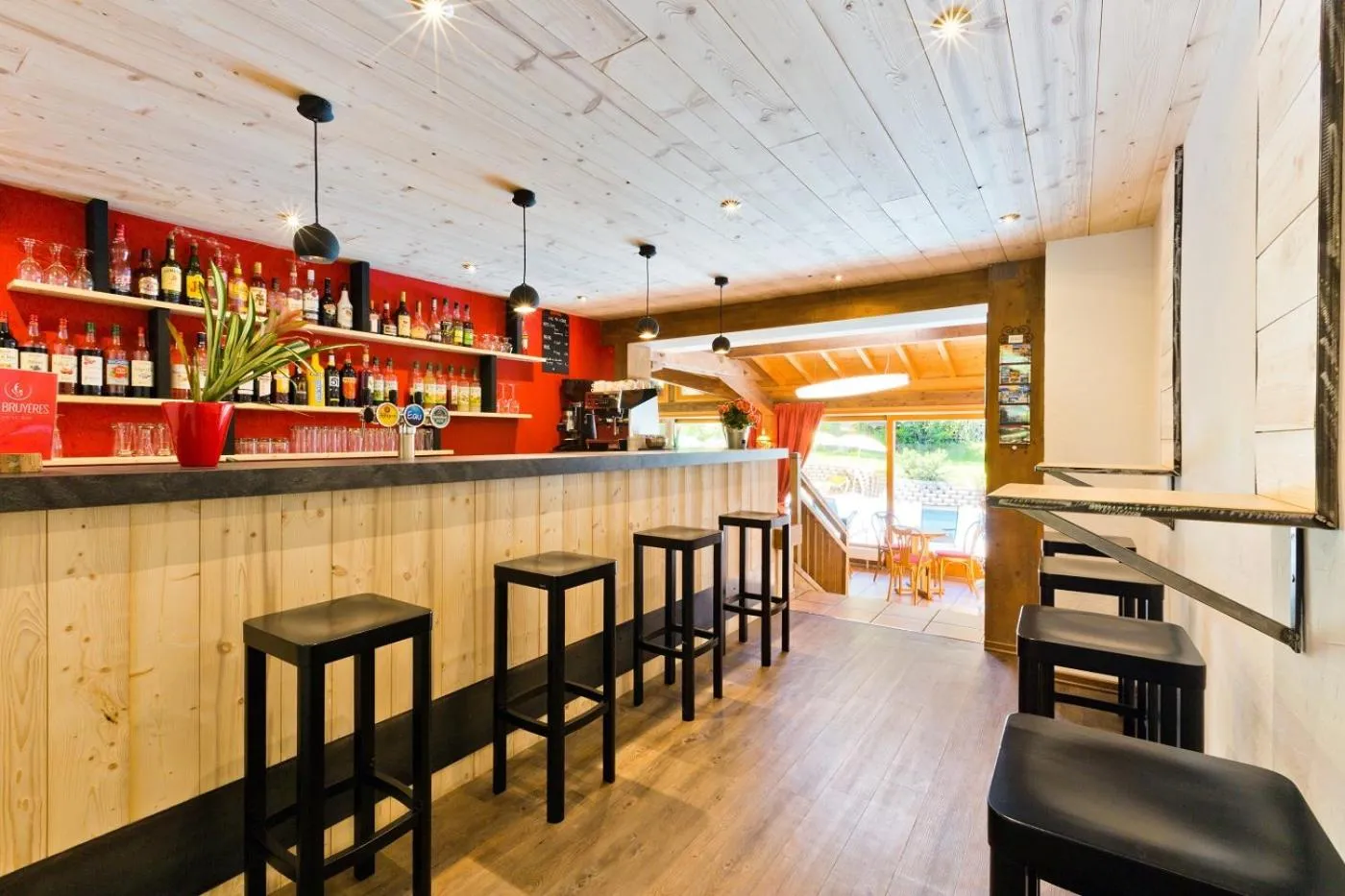 Lounge or bar in Hotel Les Bruyères