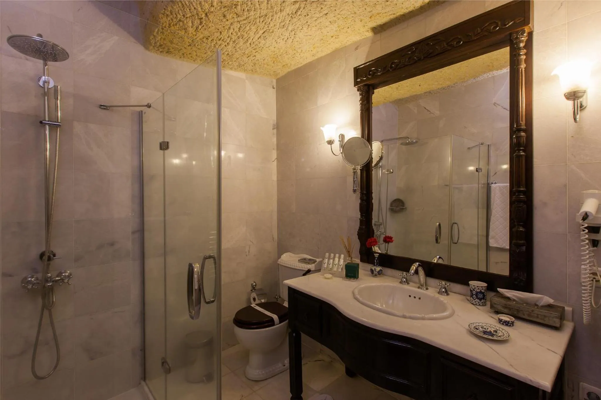 Bathroom in Yunak Evleri Cappadocia