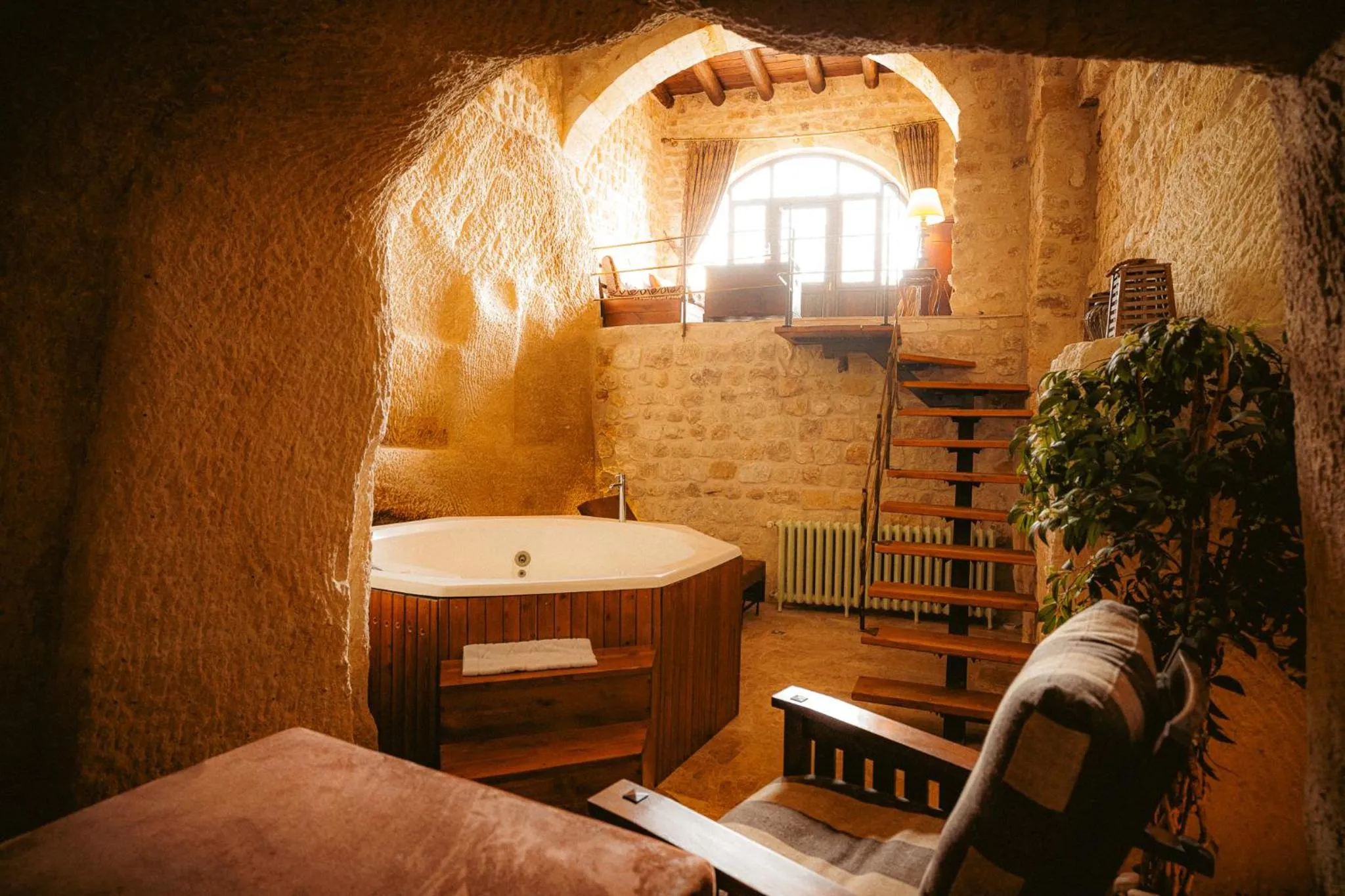 Hot Tub in Yunak Evleri Cappadocia