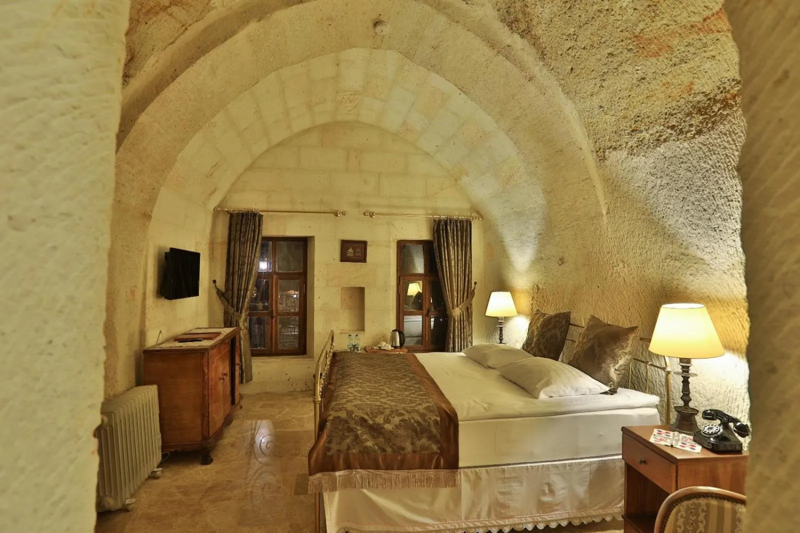 Bedroom, Bed in Yunak Evleri Cappadocia