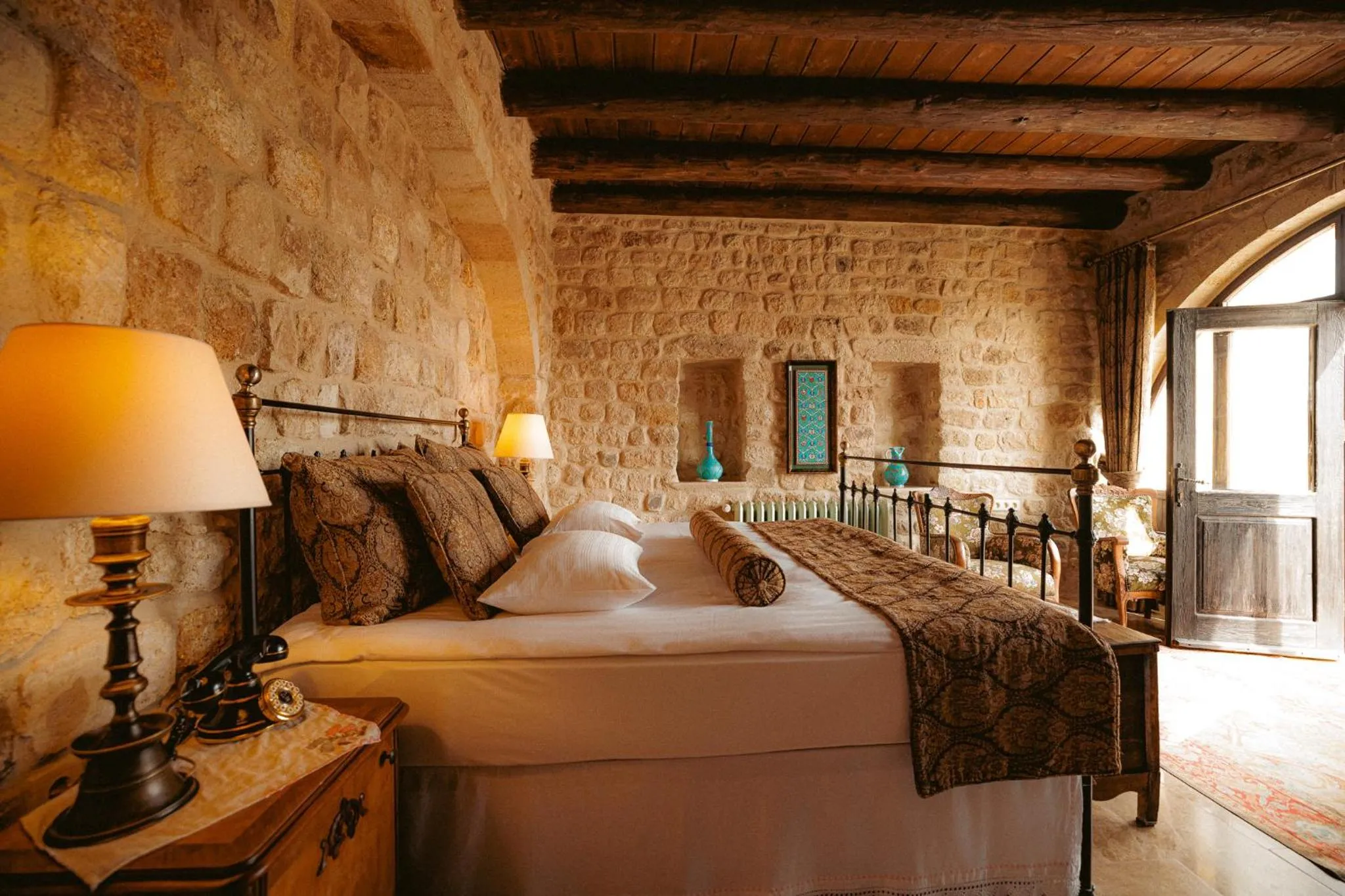 Bed in Yunak Evleri Cappadocia
