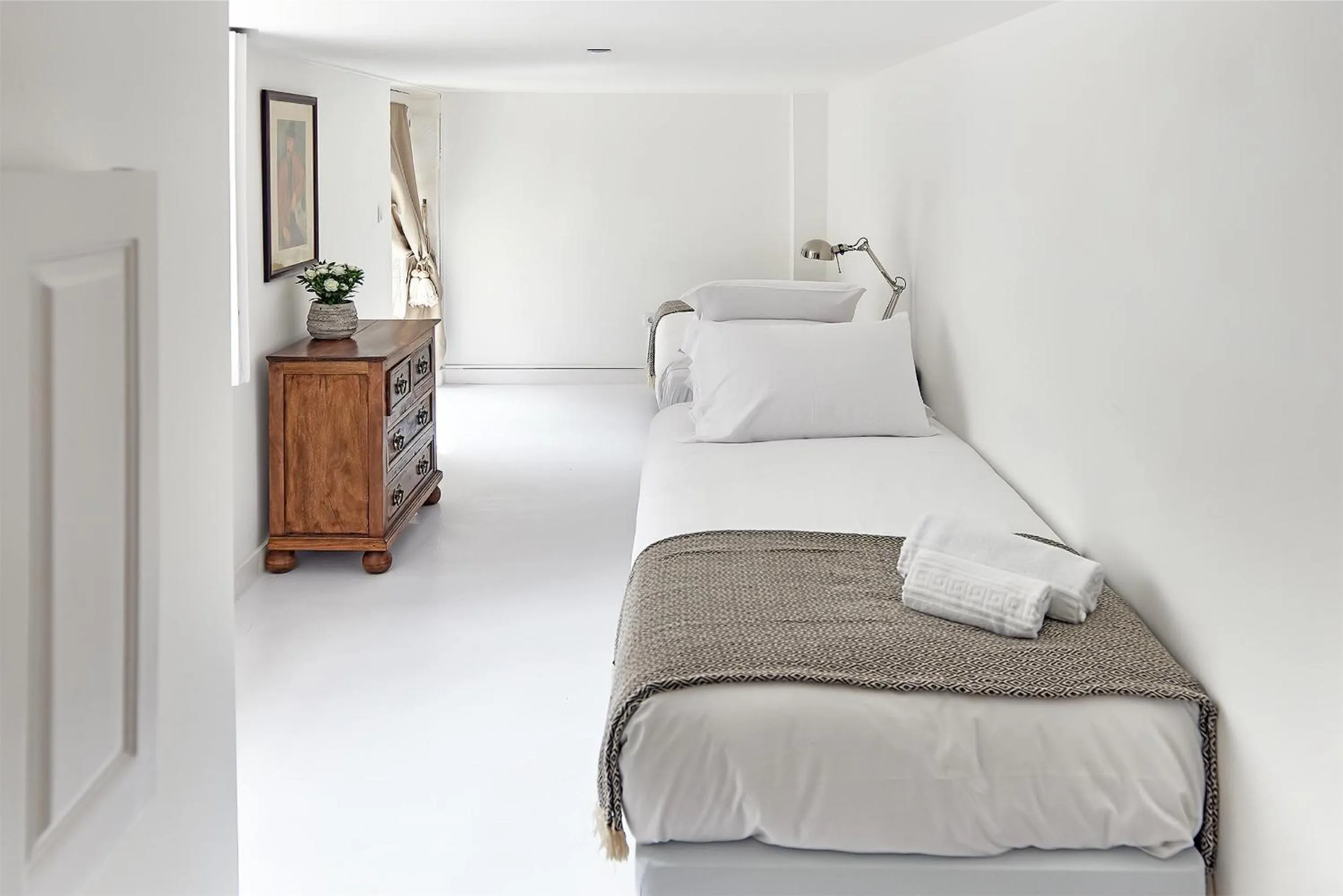 Bed in PortoSense Almada