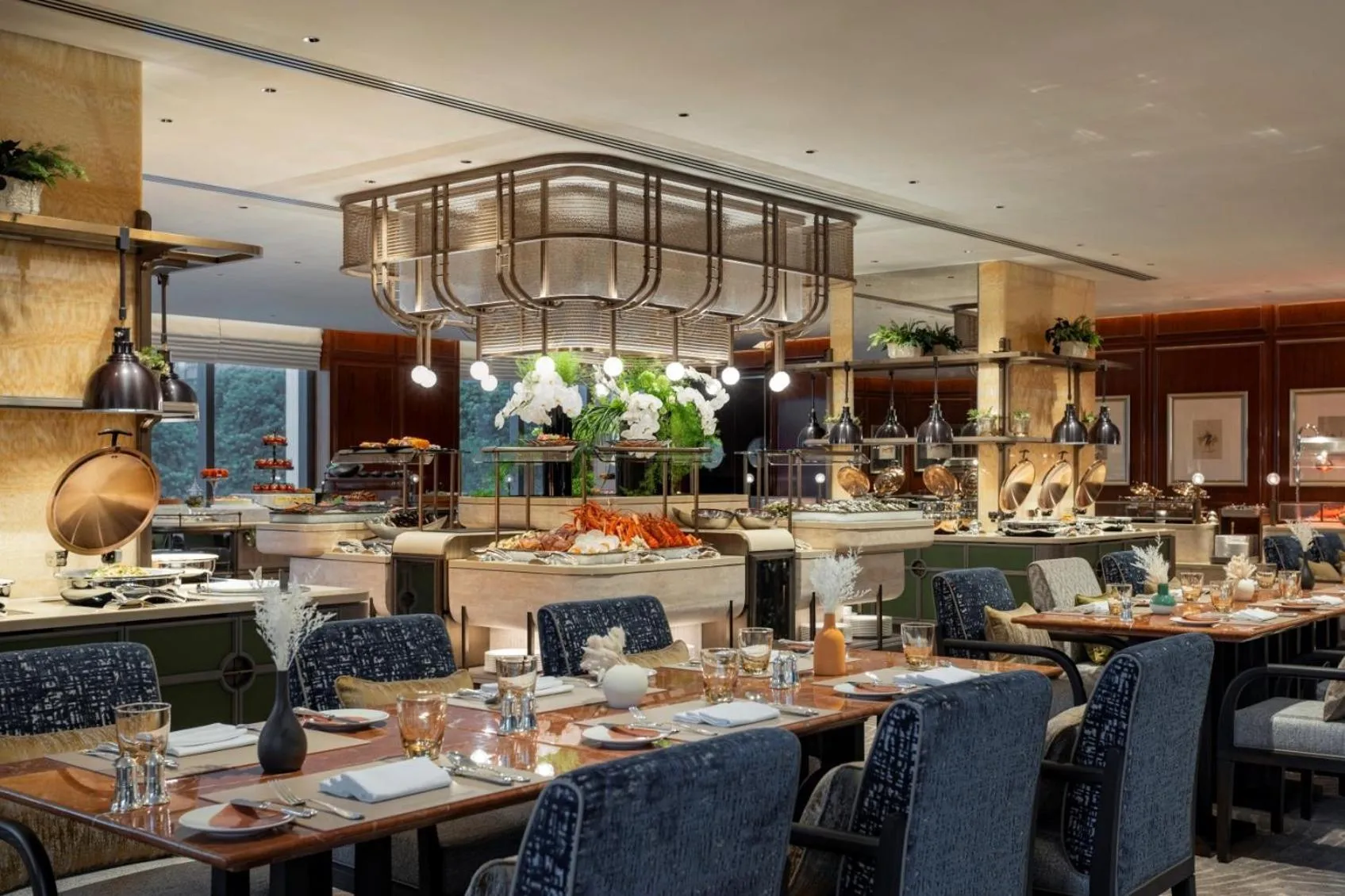 Restaurant/places to eat in Mandarin Oriental, Hong Kong
