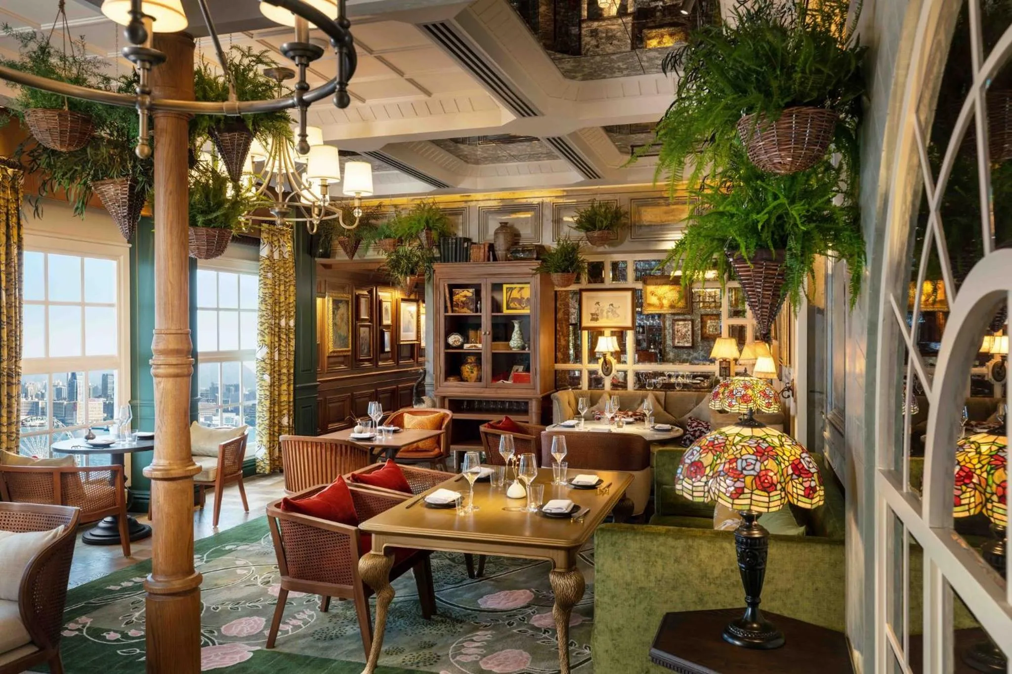 Restaurant/places to eat in Mandarin Oriental, Hong Kong