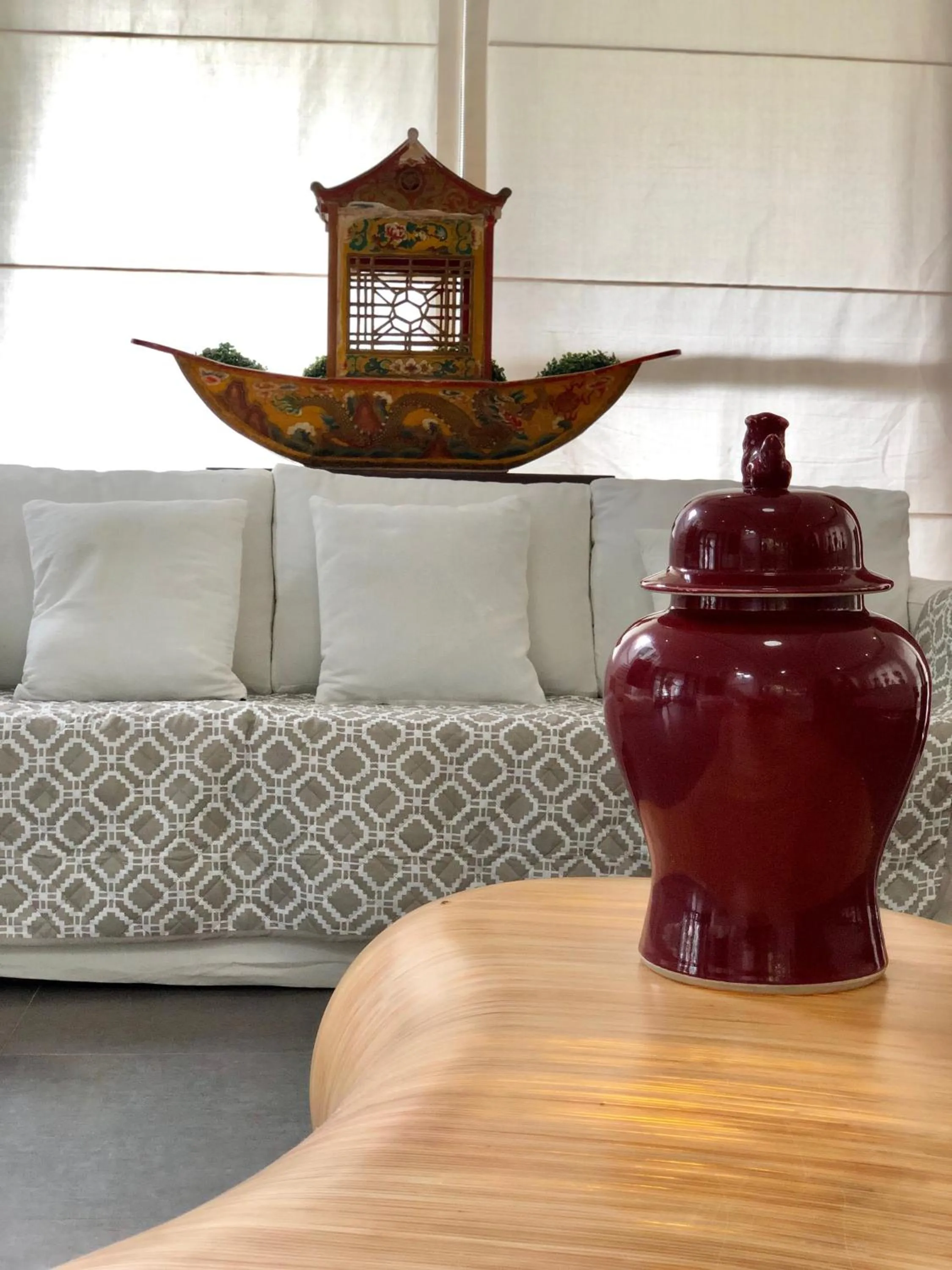 Decorative detail in The Whitehouse by the Sea