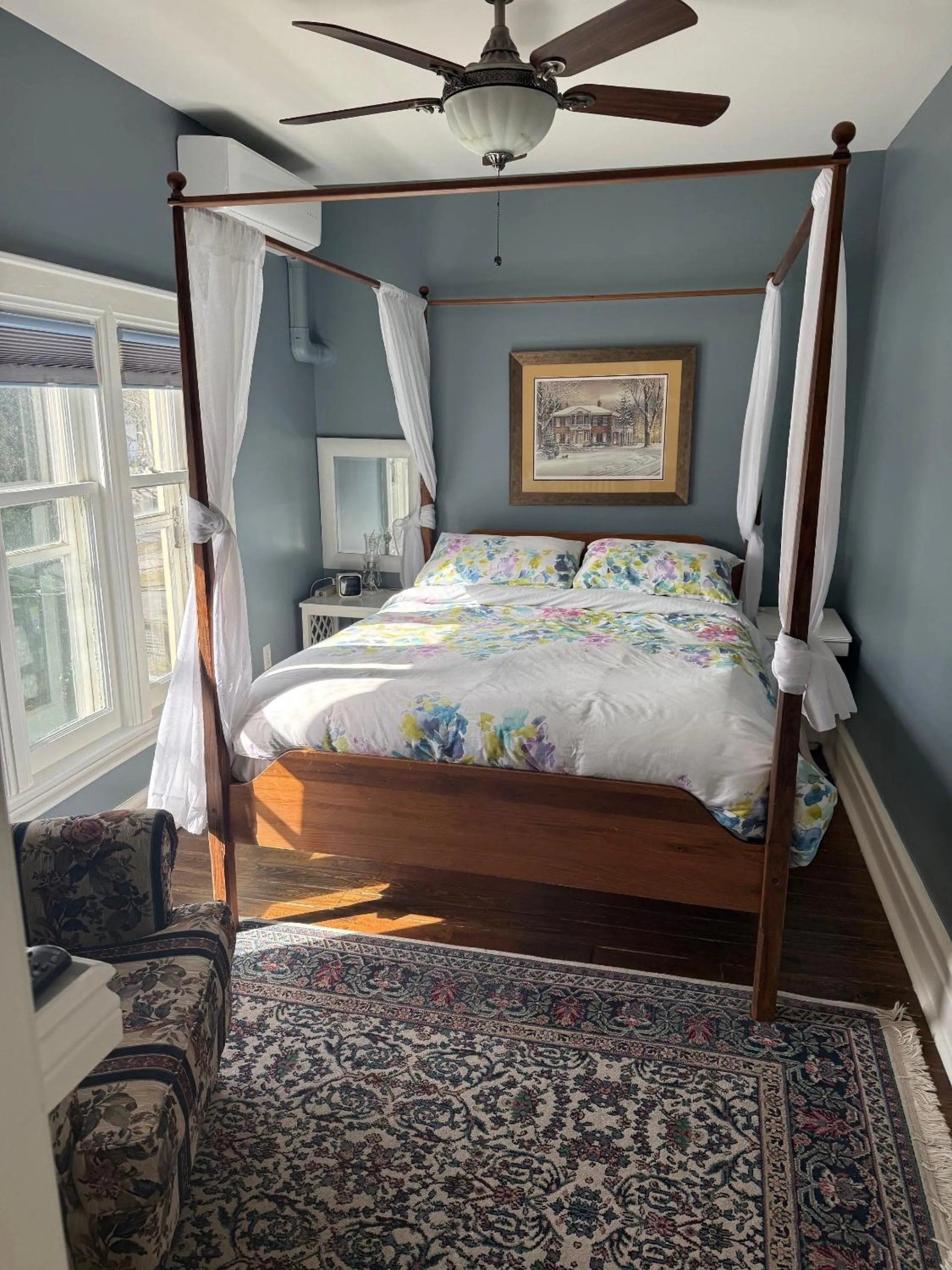 Bed in Green Oaks B&B