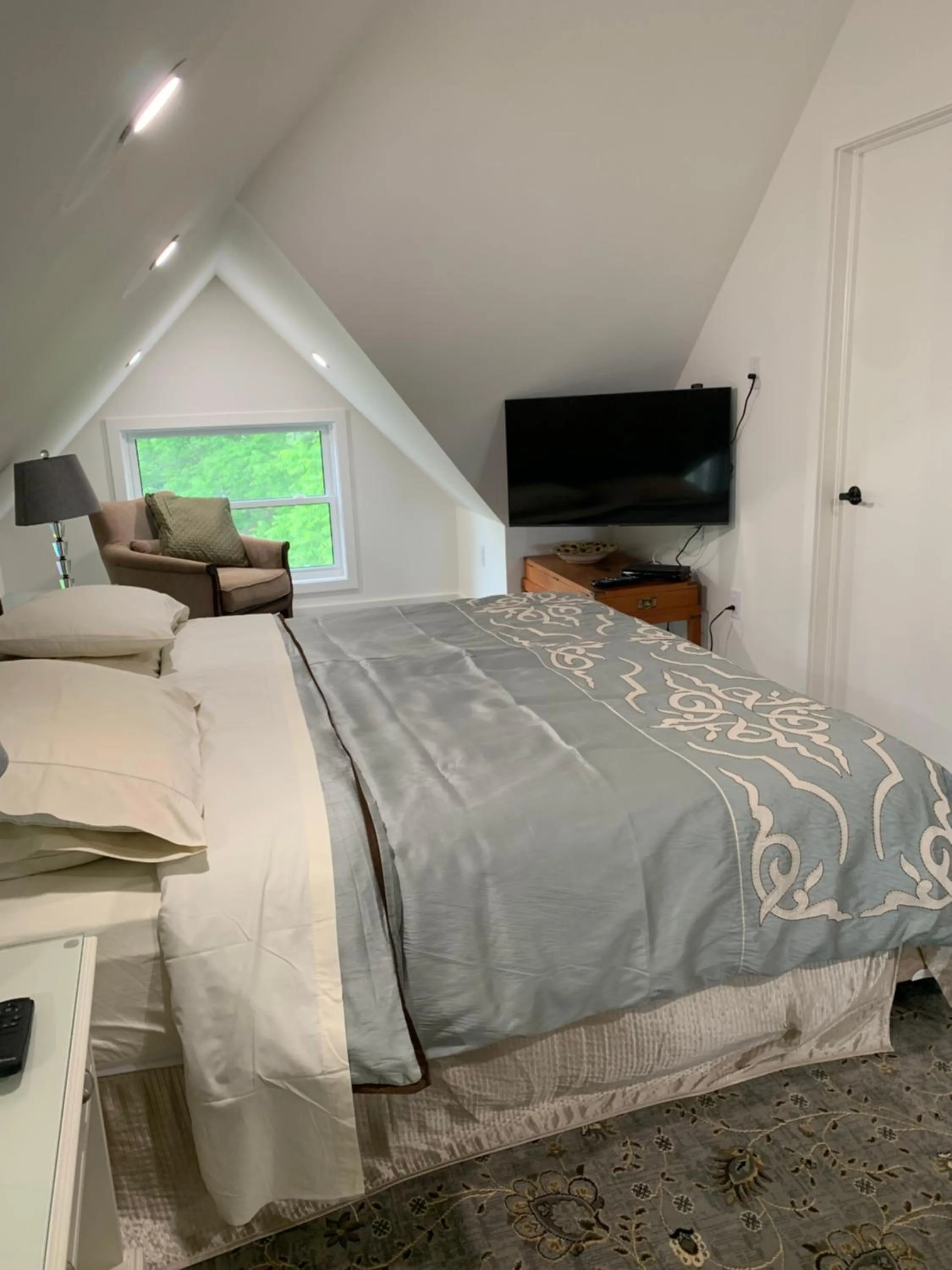 Bedroom, Bed in Green Oaks B&B