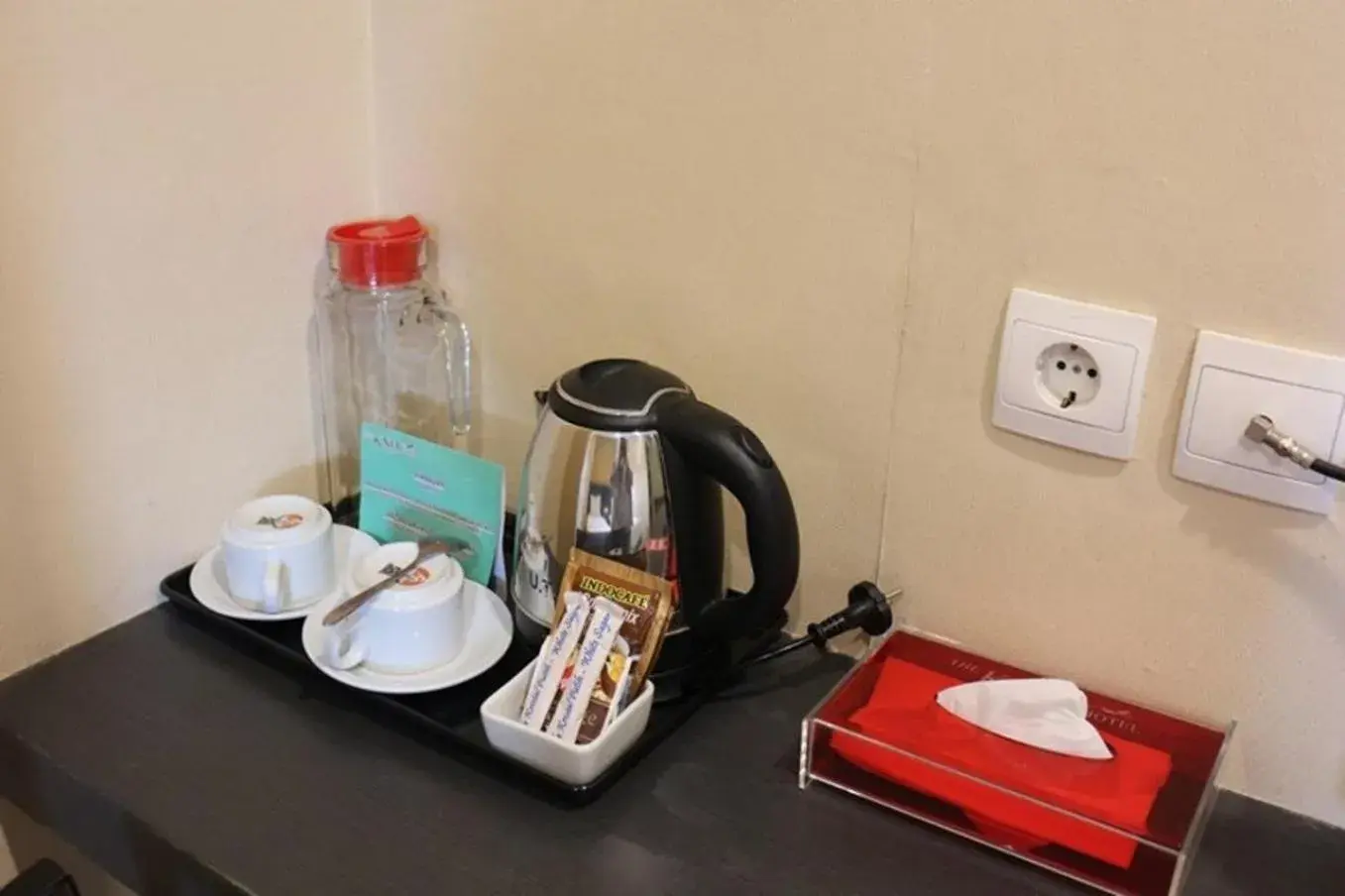 Property building in CREW EXPRESS Hotel Property building in CREW EXPRESS Hotel