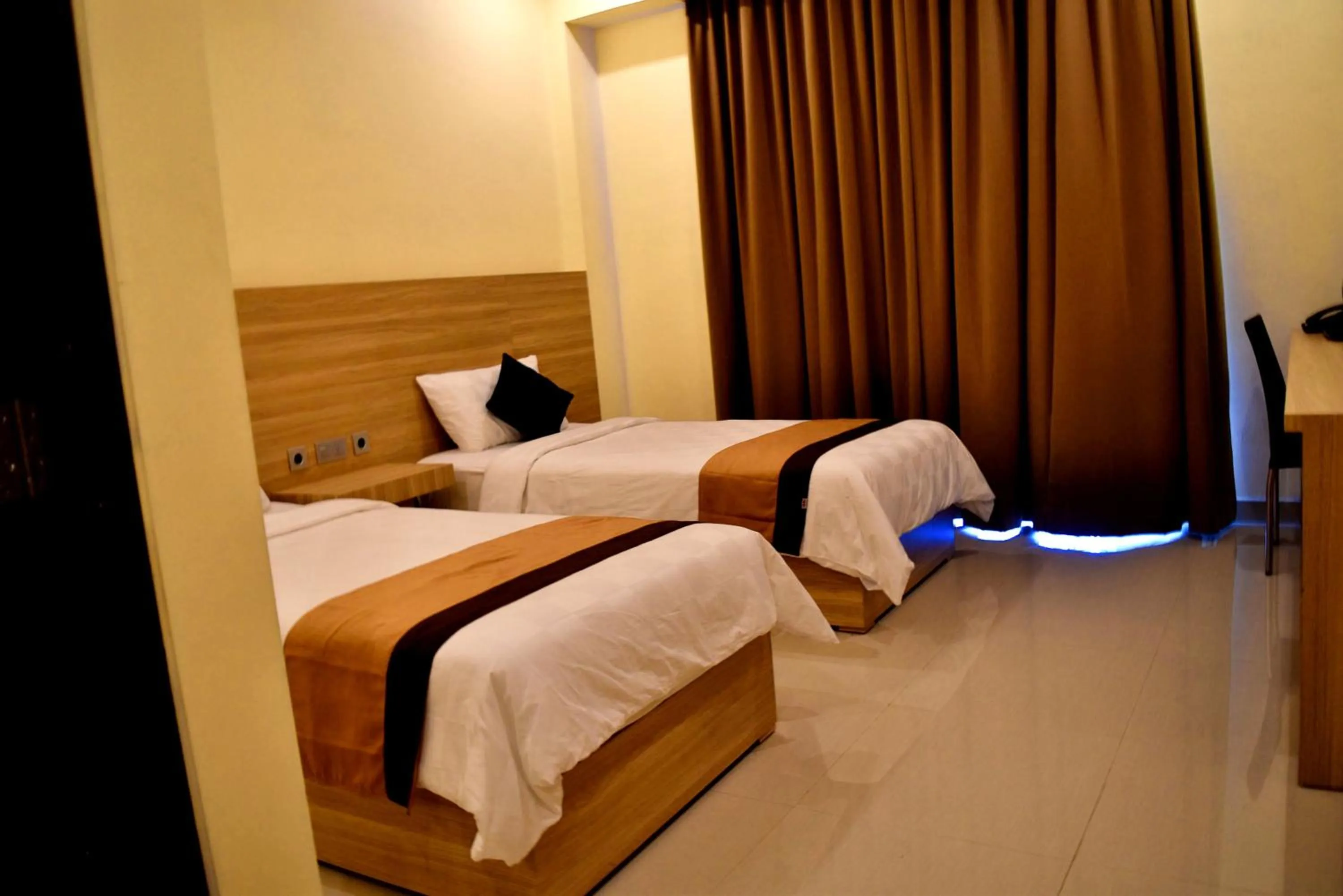 Bed in Padadita Beach Hotel