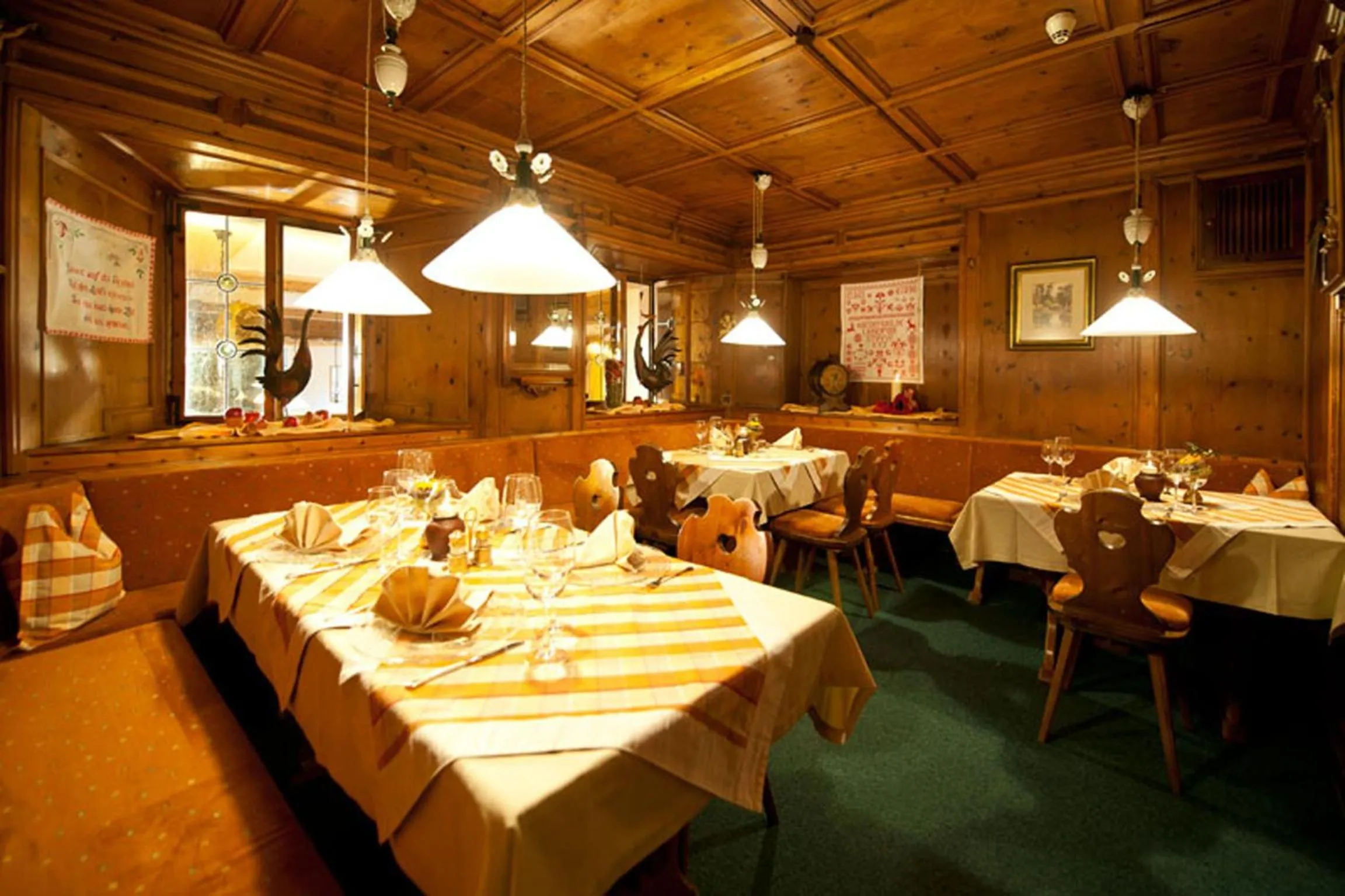 Restaurant/places to eat in Hotel Zum Hirschen