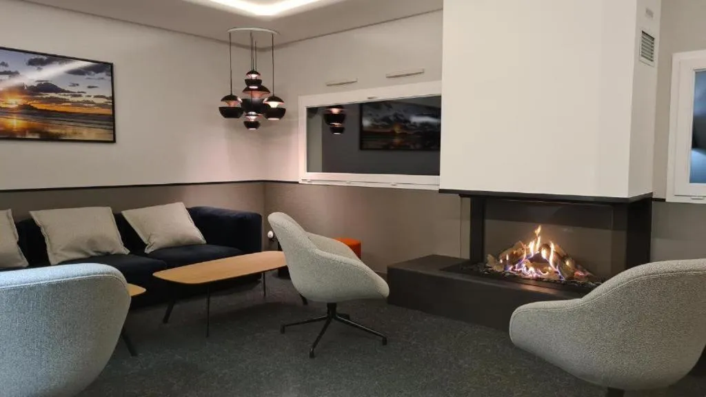 Living room in Brit Hotel Piscine & Spa - Fougères