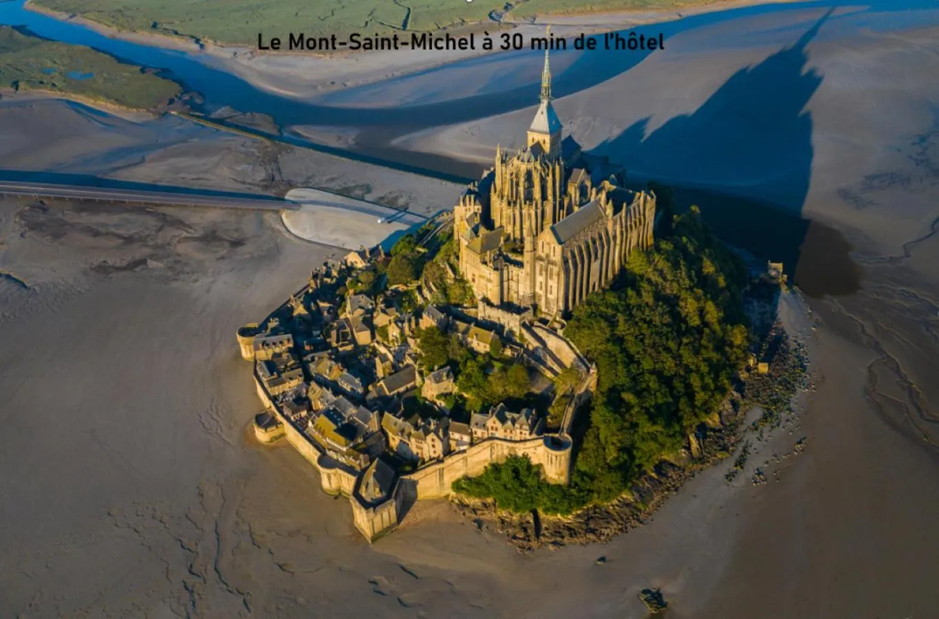 Nearby landmark in Brit Hotel Piscine & Spa - Fougères
