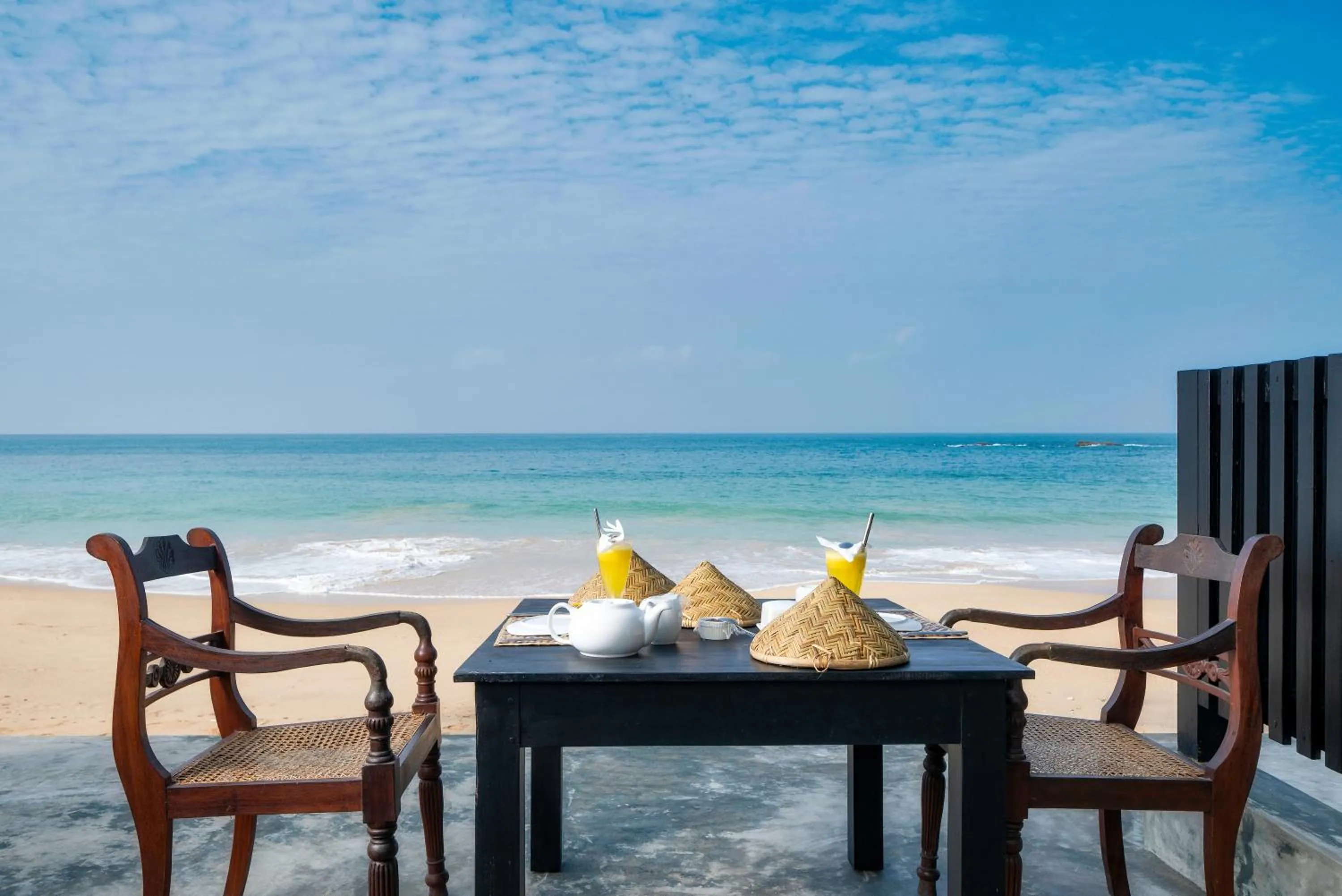 Red Parrot Beach Villa