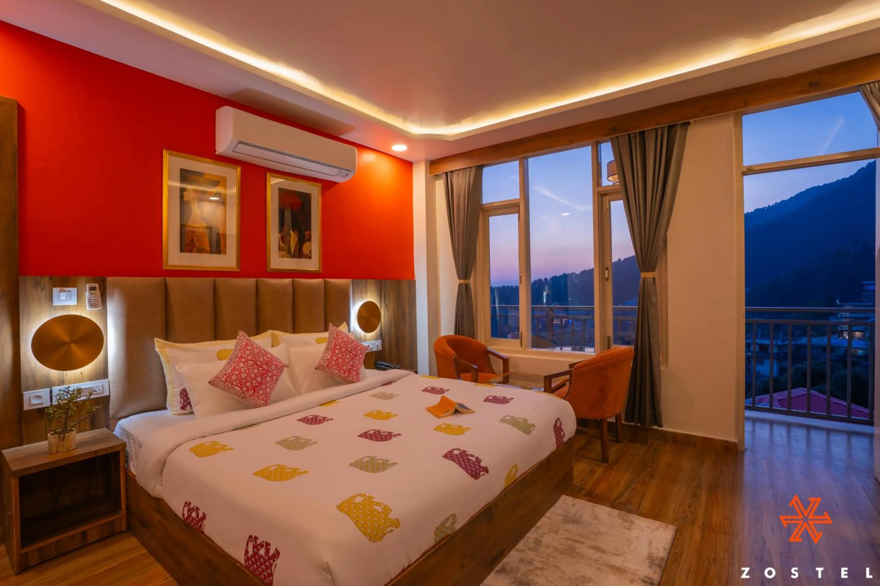 Photo of the whole room in Zostel Dharamkot