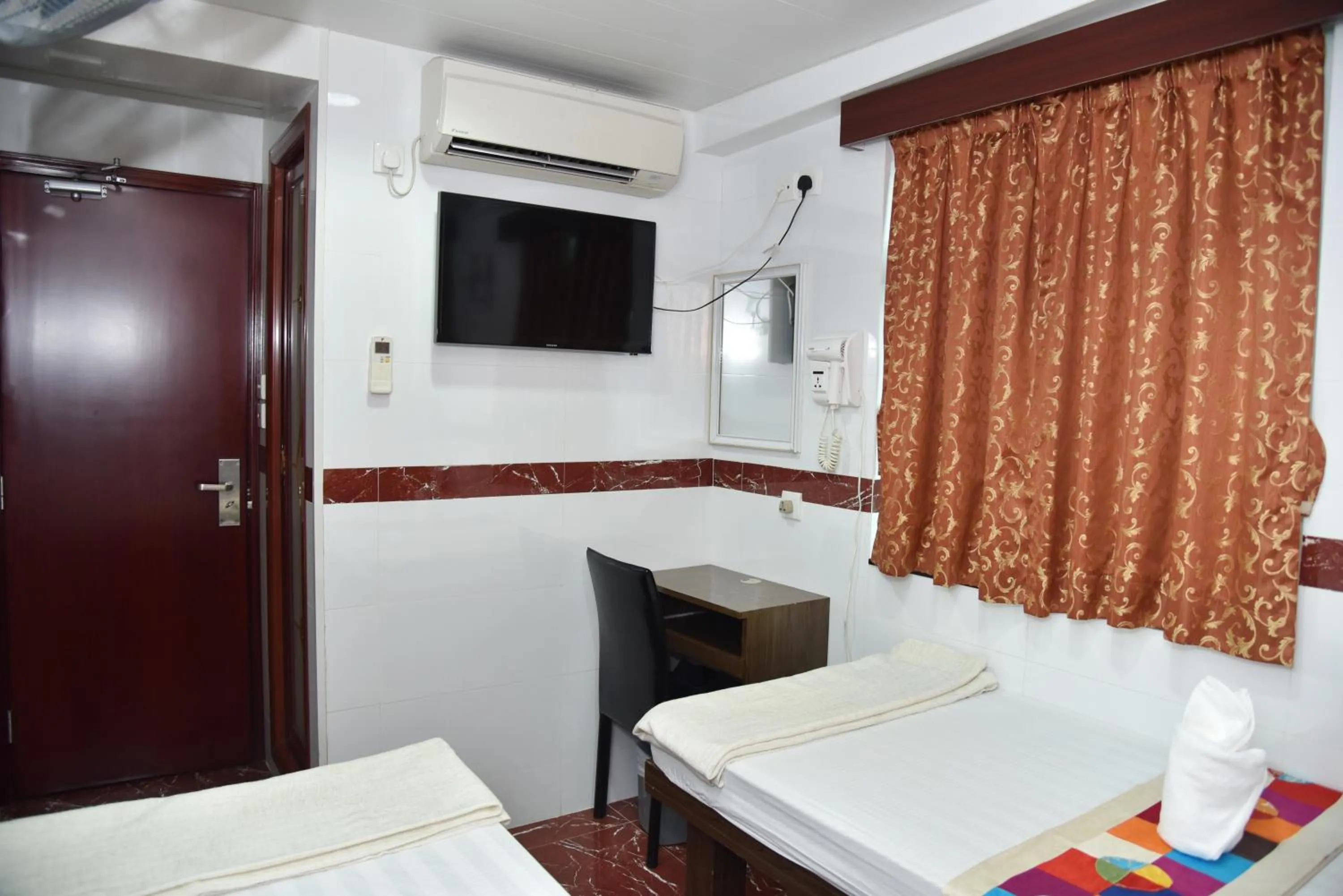 Bed in Traveller's Hostel