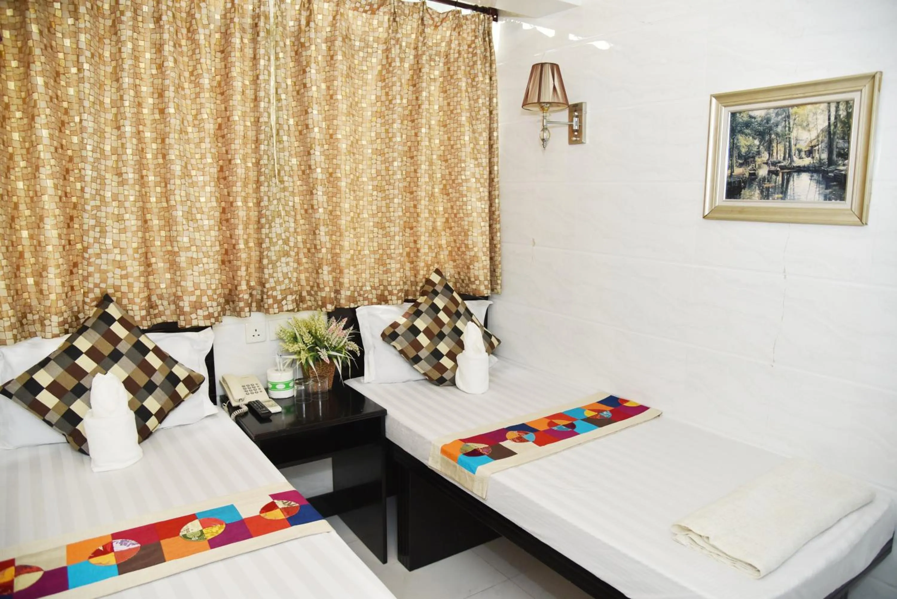 Bed in Traveller's Hostel