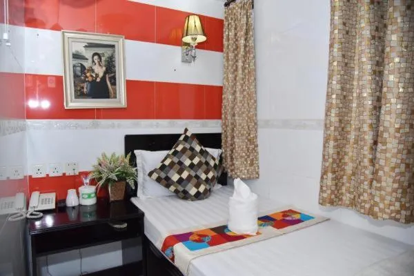 Bed in Traveller's Hostel