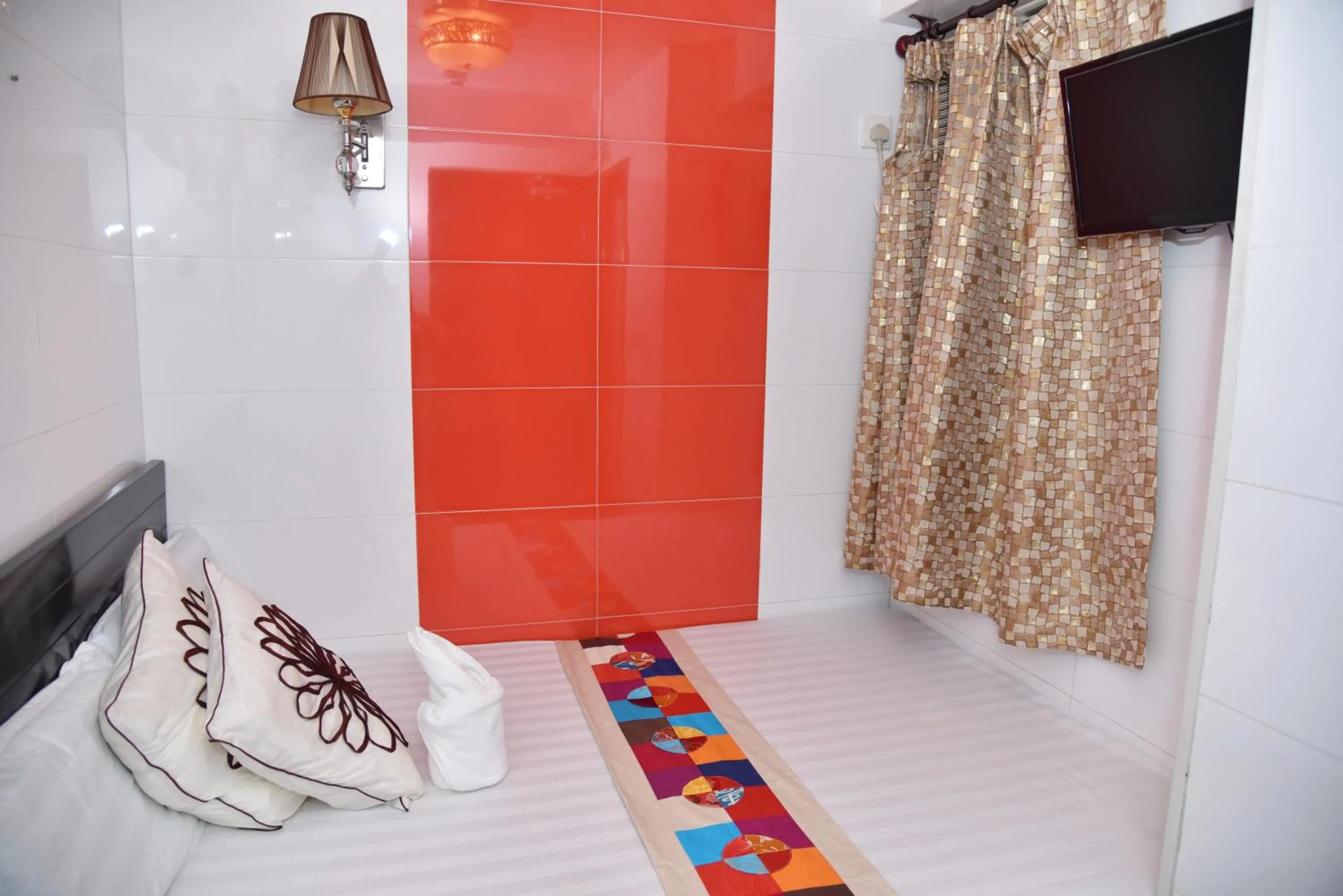 Bed in Traveller's Hostel